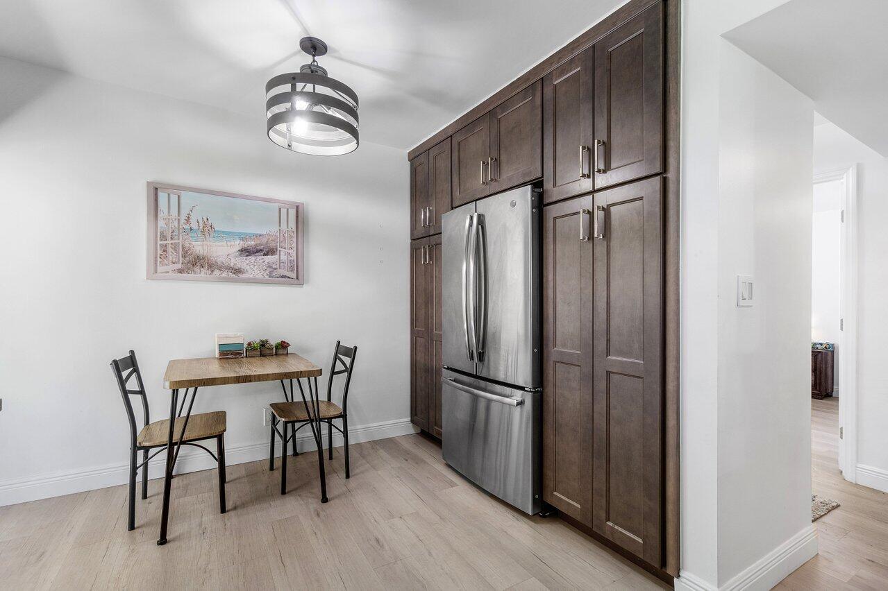 10851 Palm Lake Avenue 102