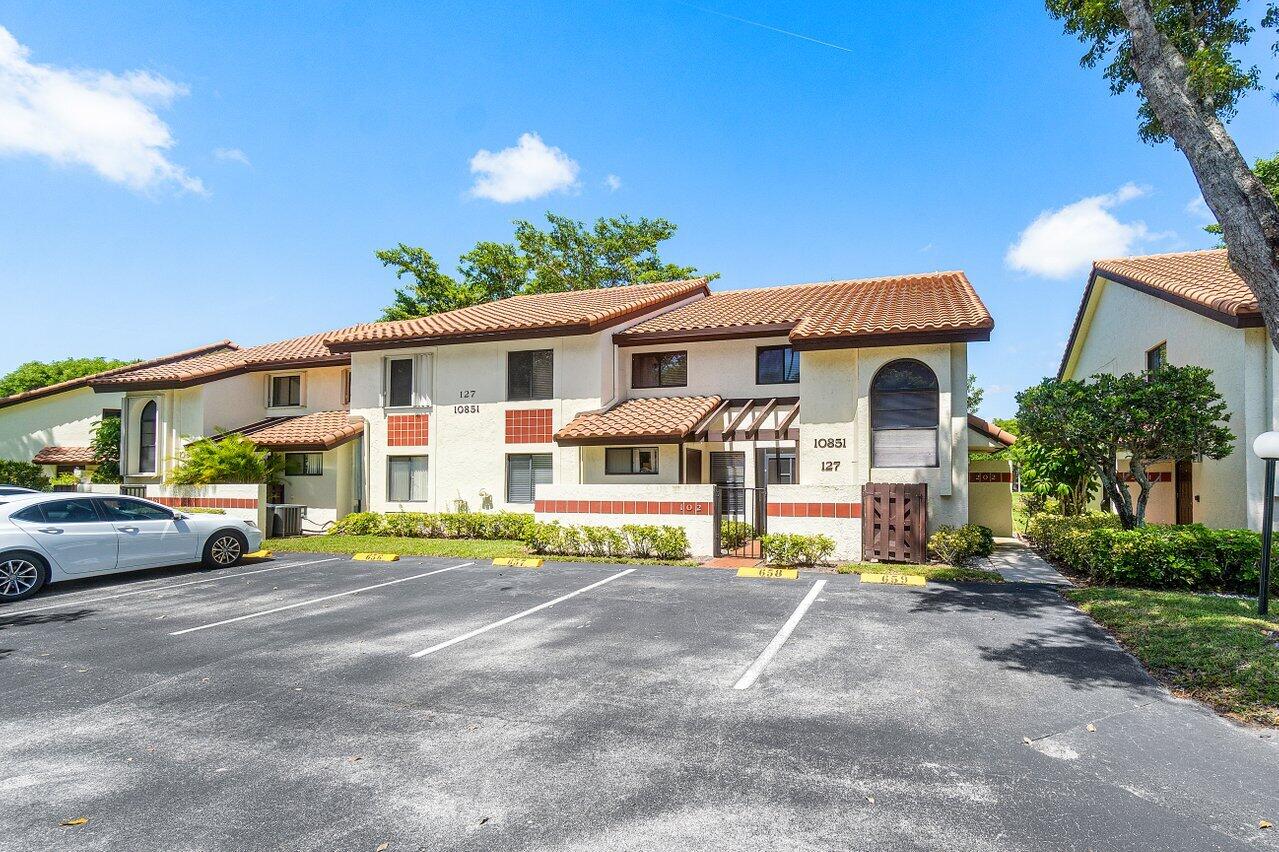 10851 Palm Lake Avenue 102