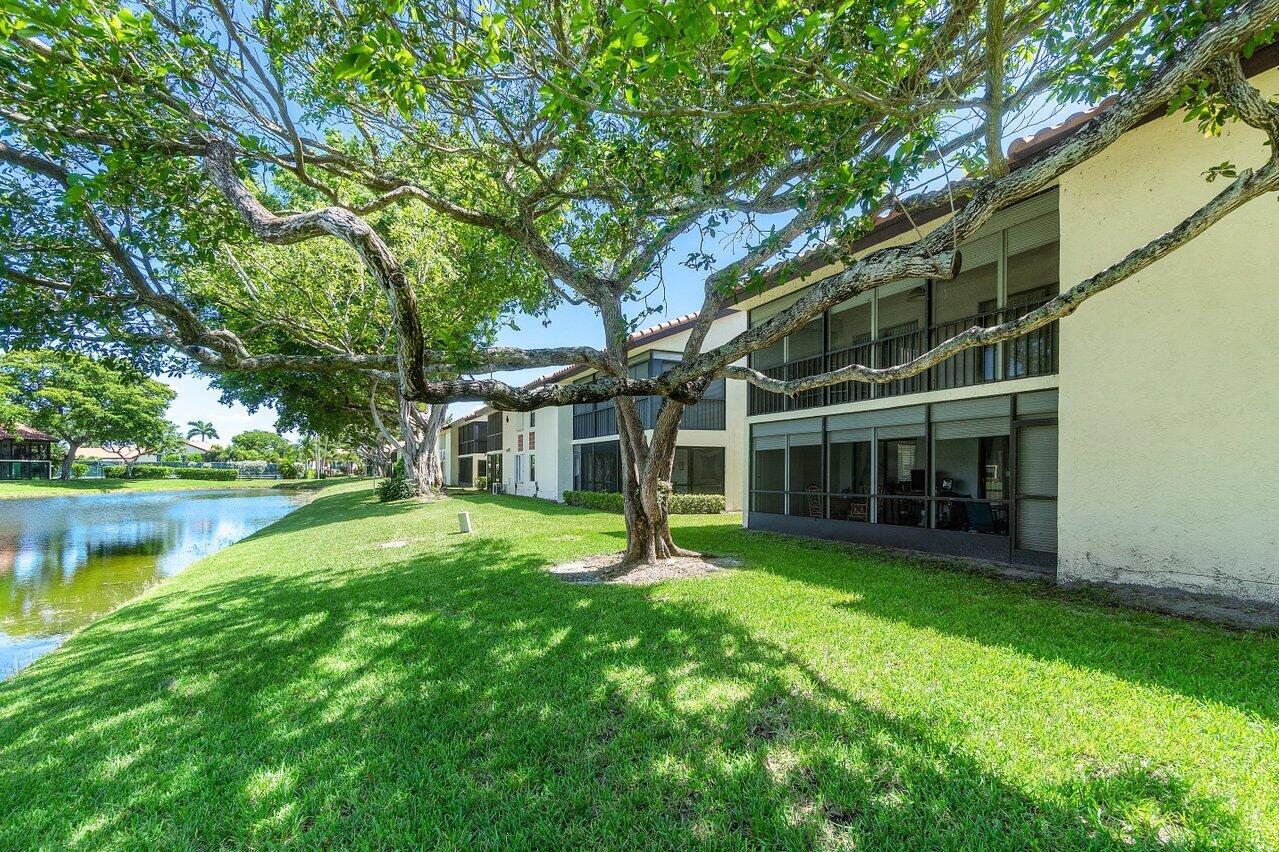 10851 Palm Lake Avenue 102