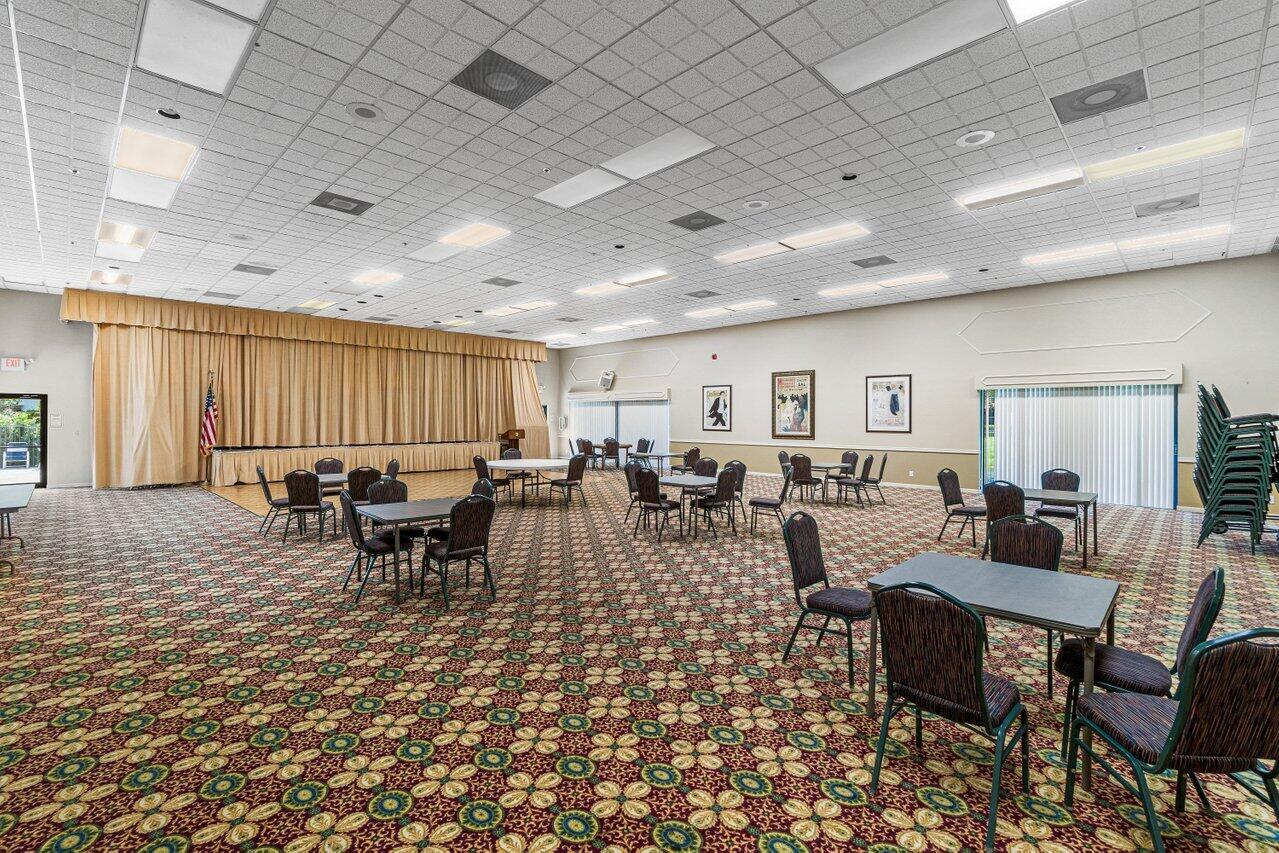 10851 Palm Lake Avenue 102