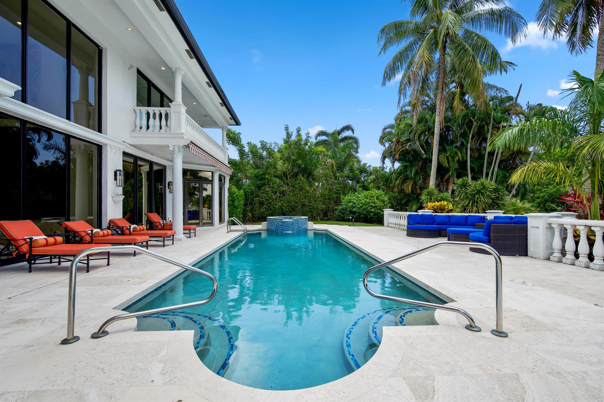 7000 Lions Head Lane