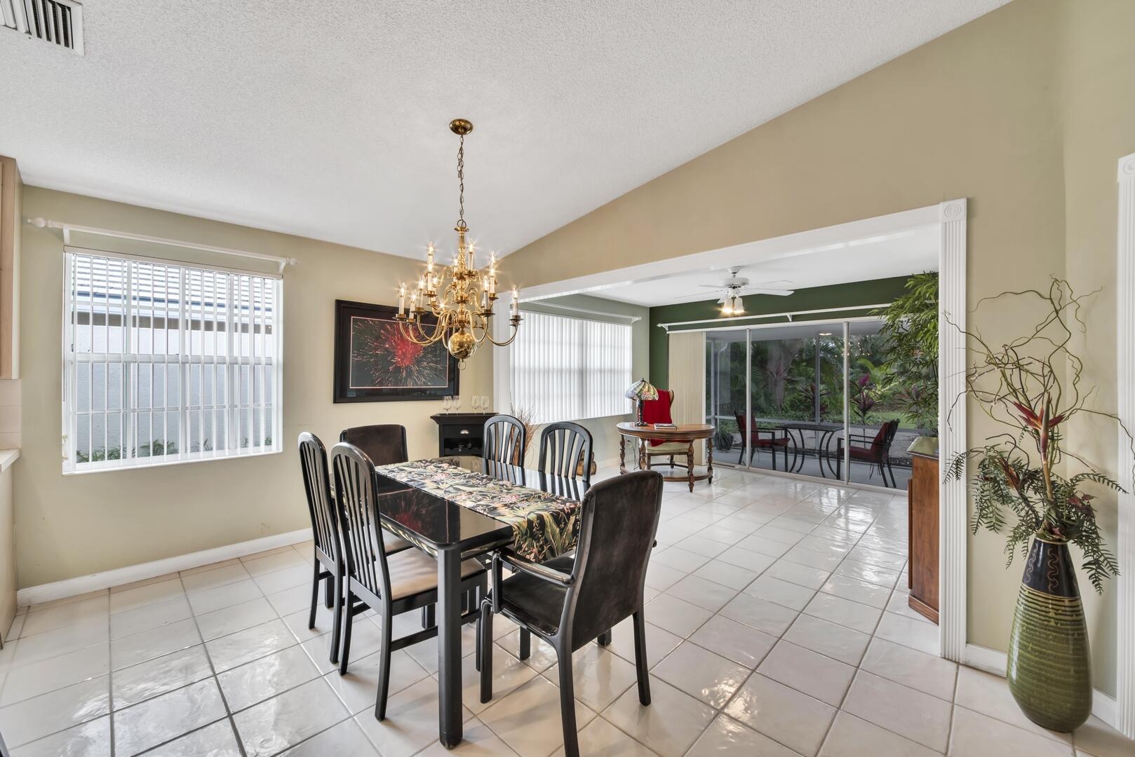 4220 Royal Oak Drive
