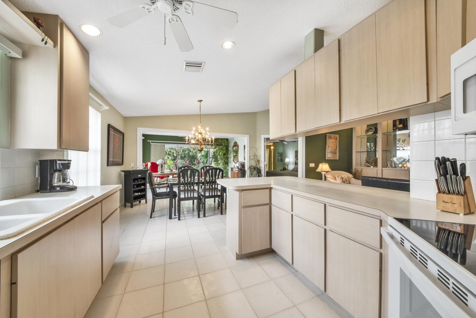 4220 Royal Oak Drive
