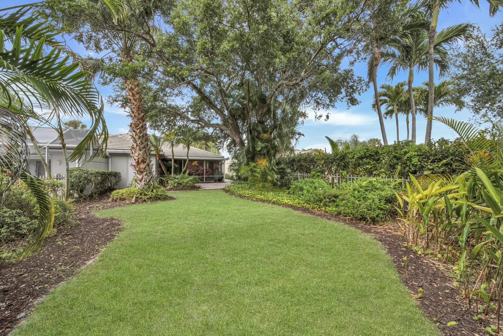 4220 Royal Oak Drive