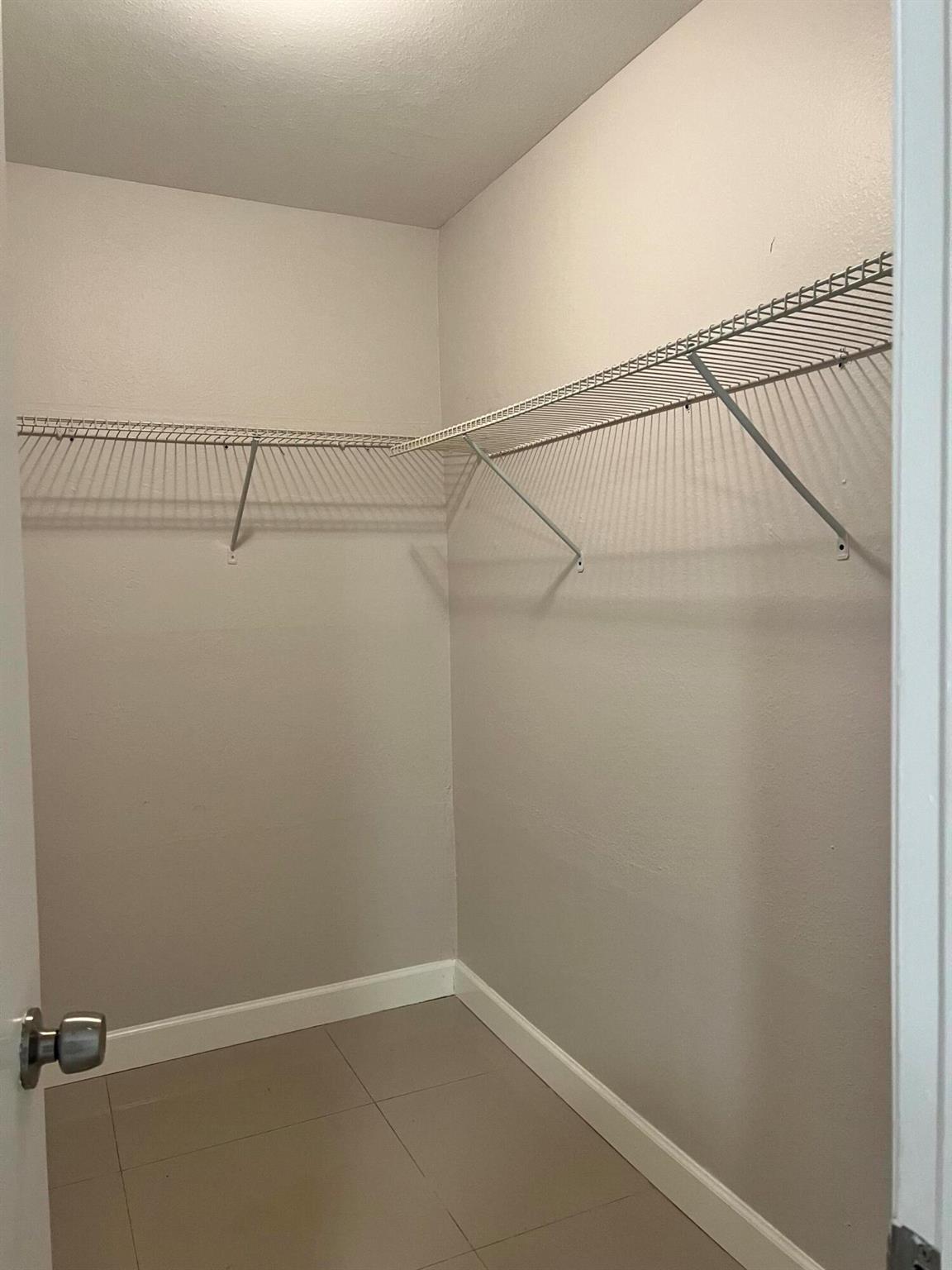 8789 NW 39 Th Street 8789