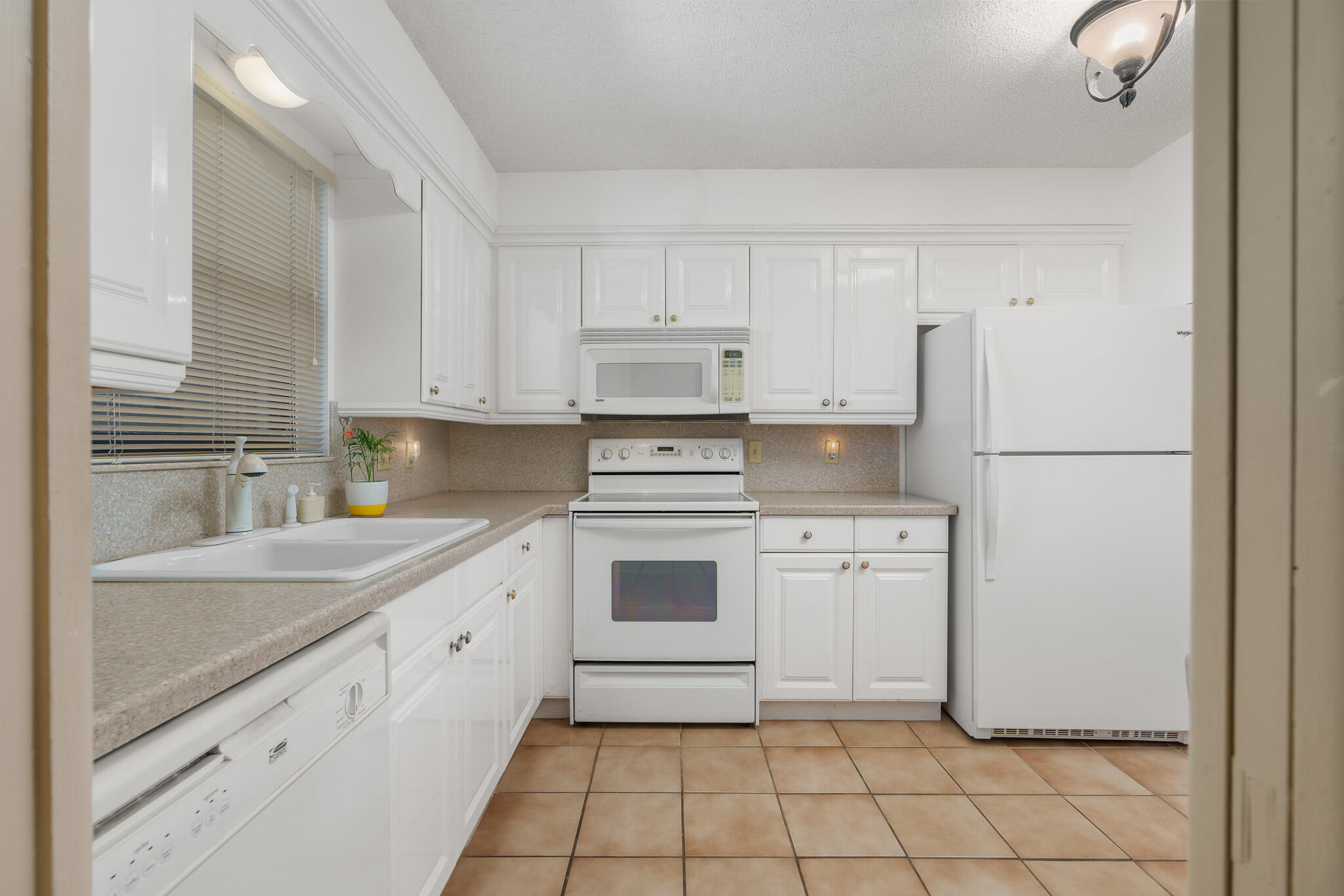 445 SE 21st Avenue 202