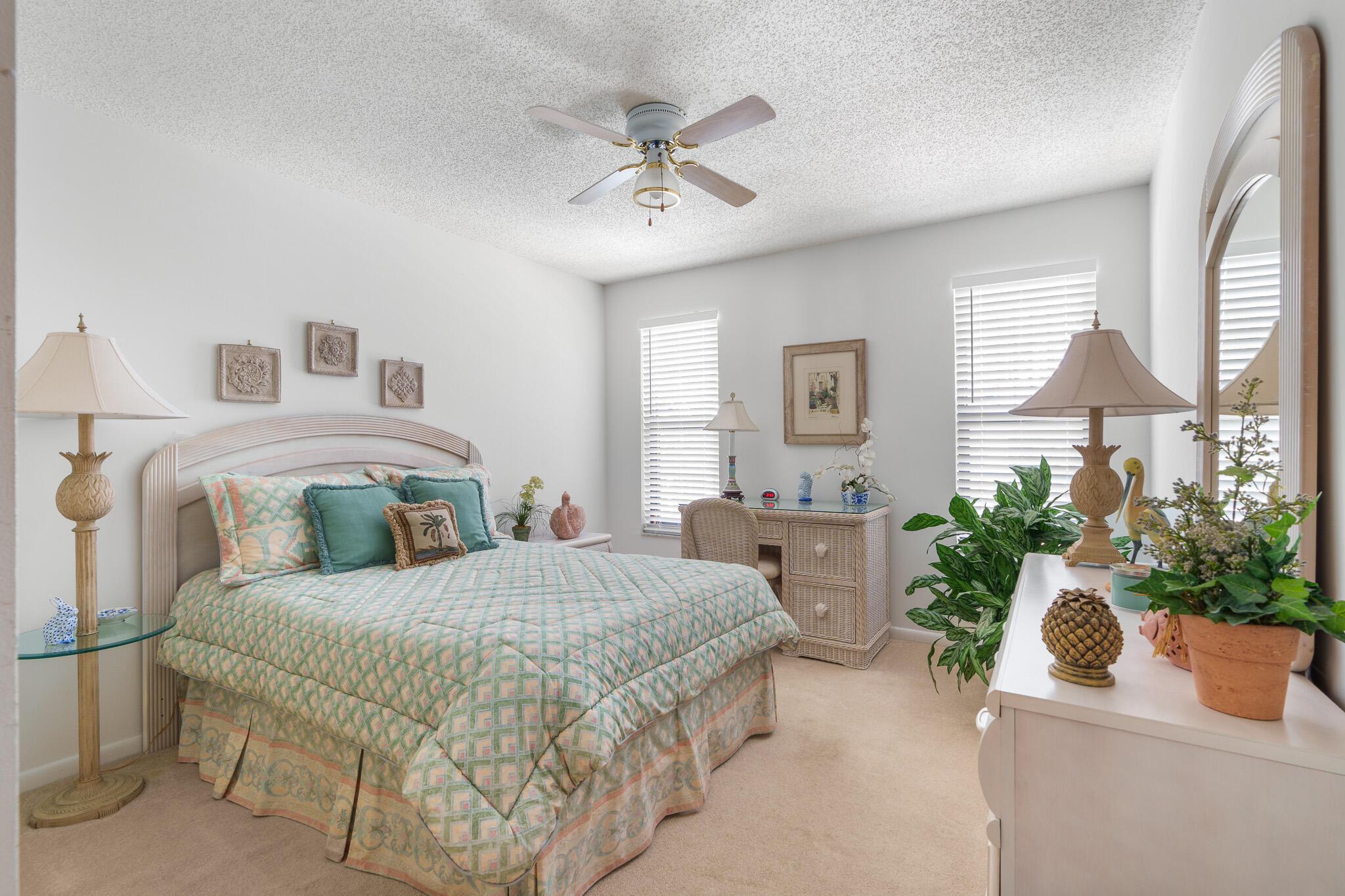 445 SE 21st Avenue 202