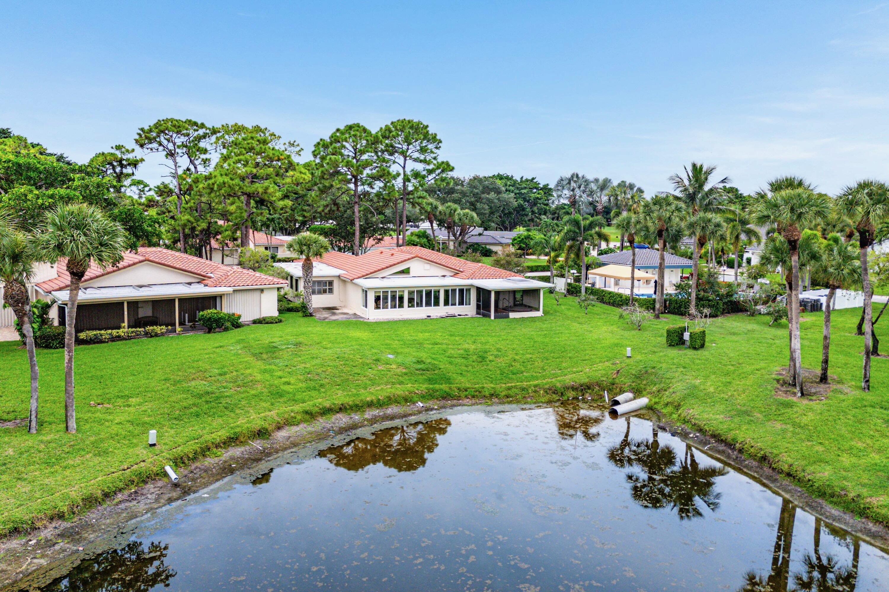 6 Woods Lane