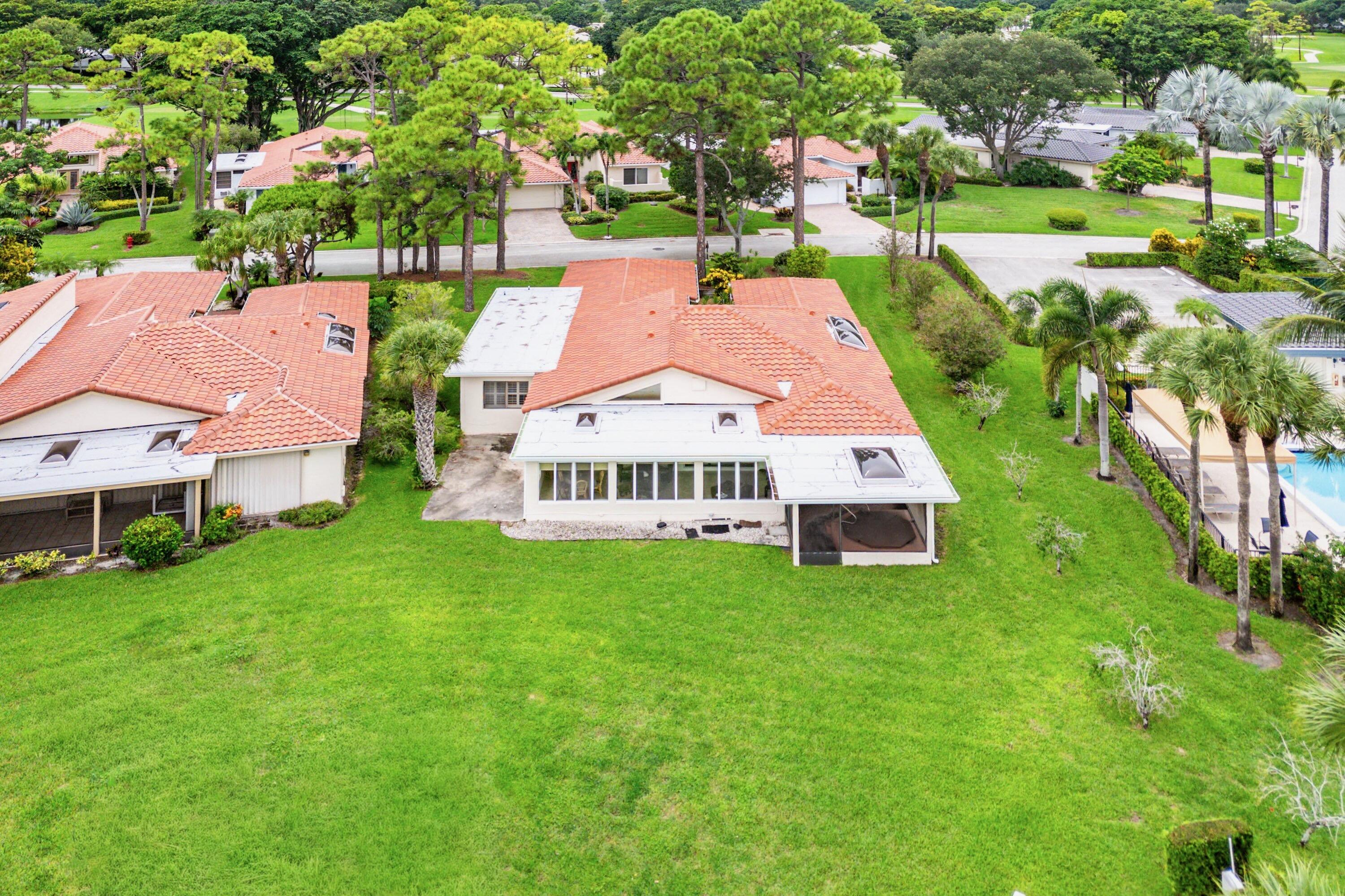 6 Woods Lane