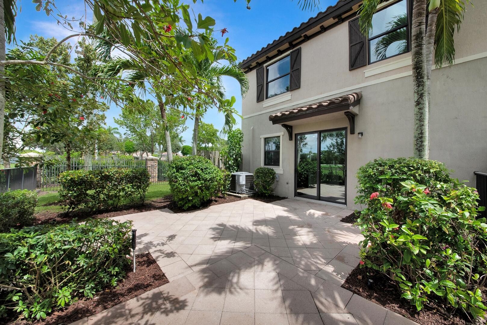 13076 Anthorne Lane