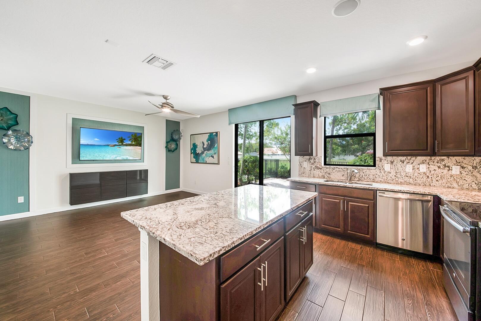 13076 Anthorne Lane