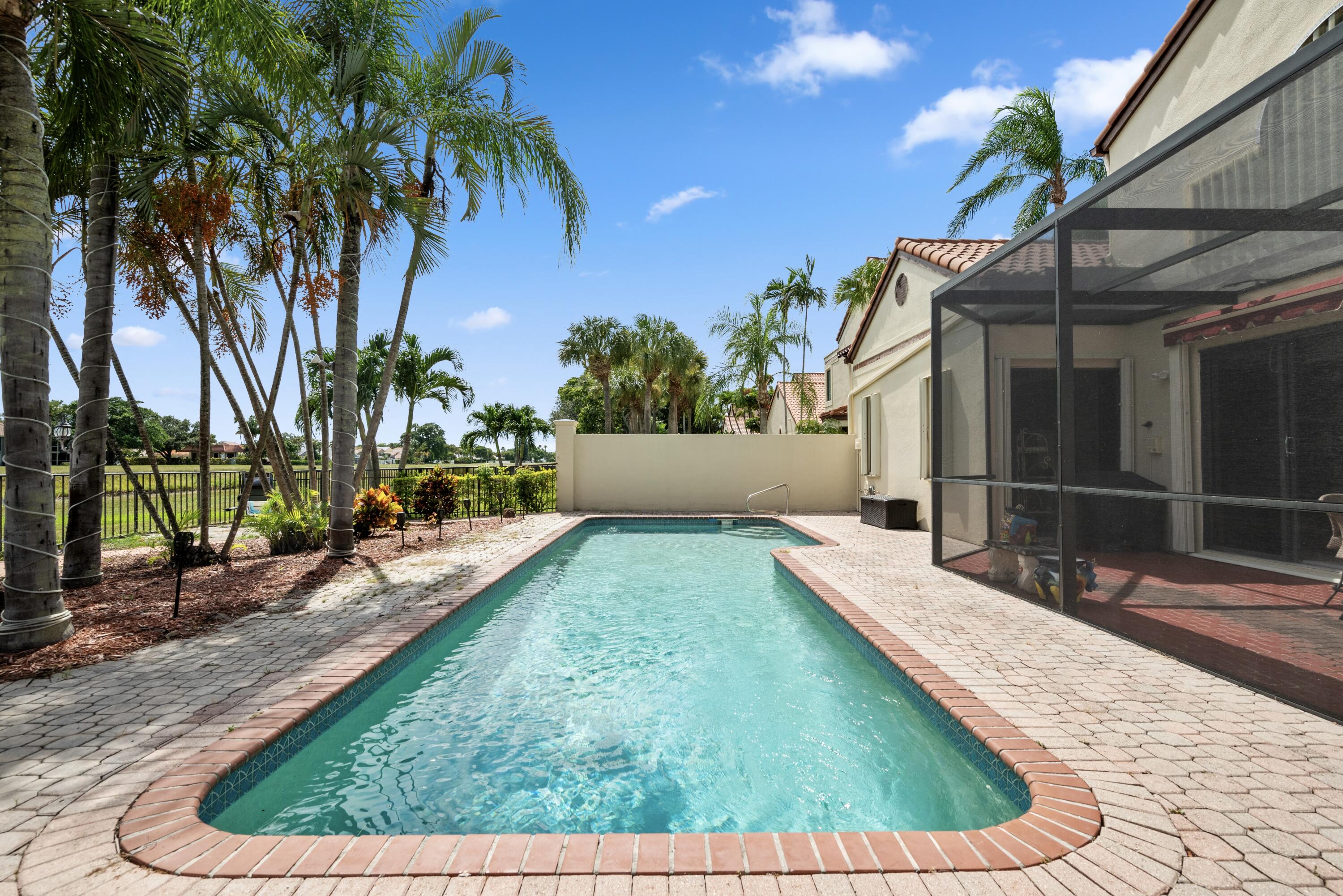 23452 Mirabella Circle S