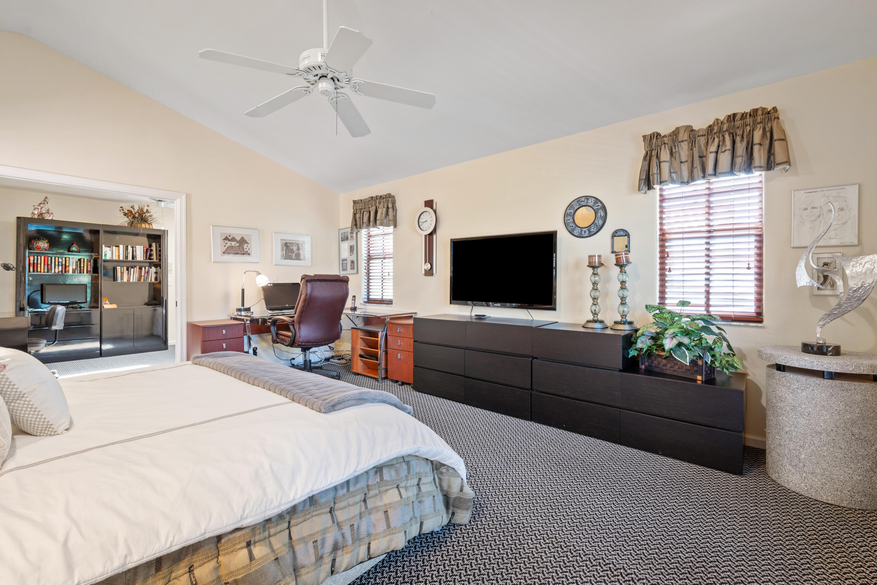 23452 Mirabella Circle S