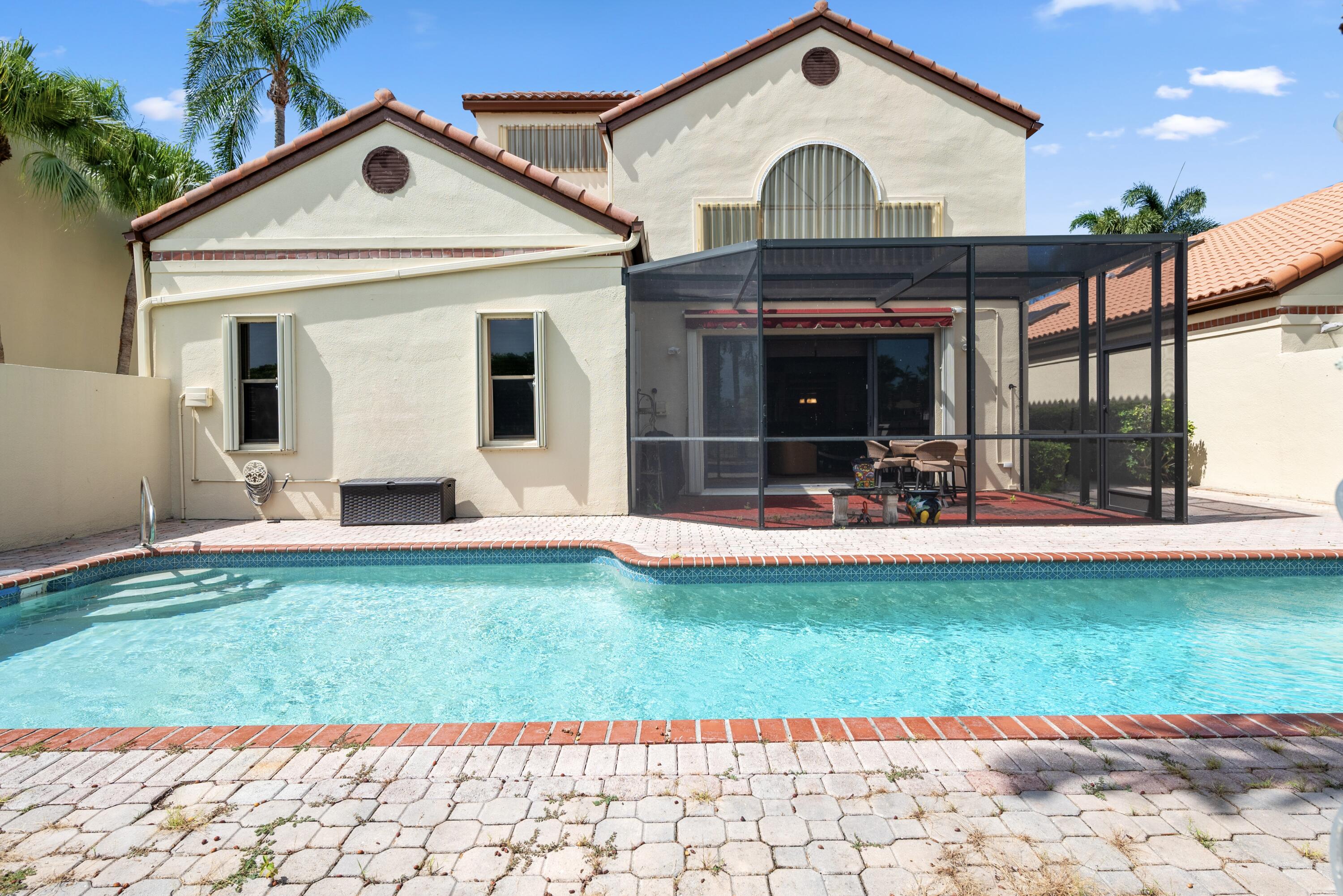 23452 Mirabella Circle S