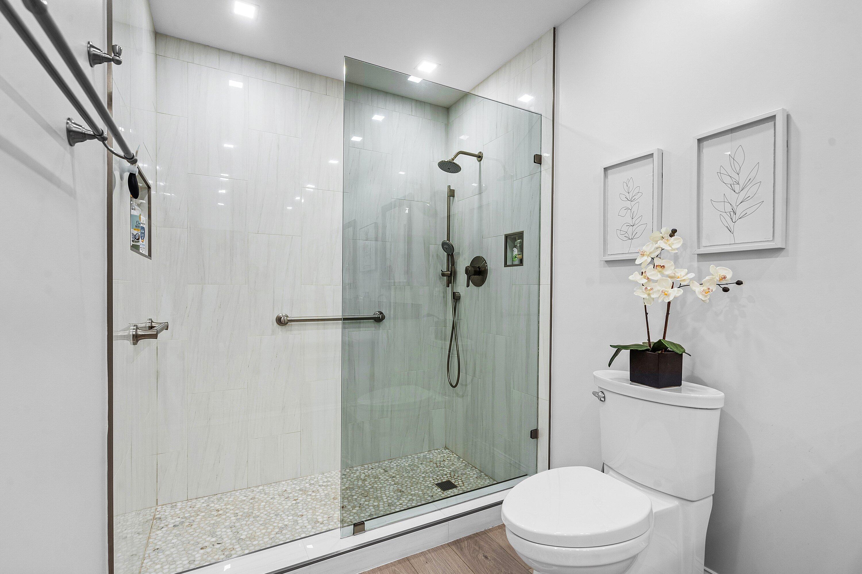 3113 Deer Creek Lake Shore Drive