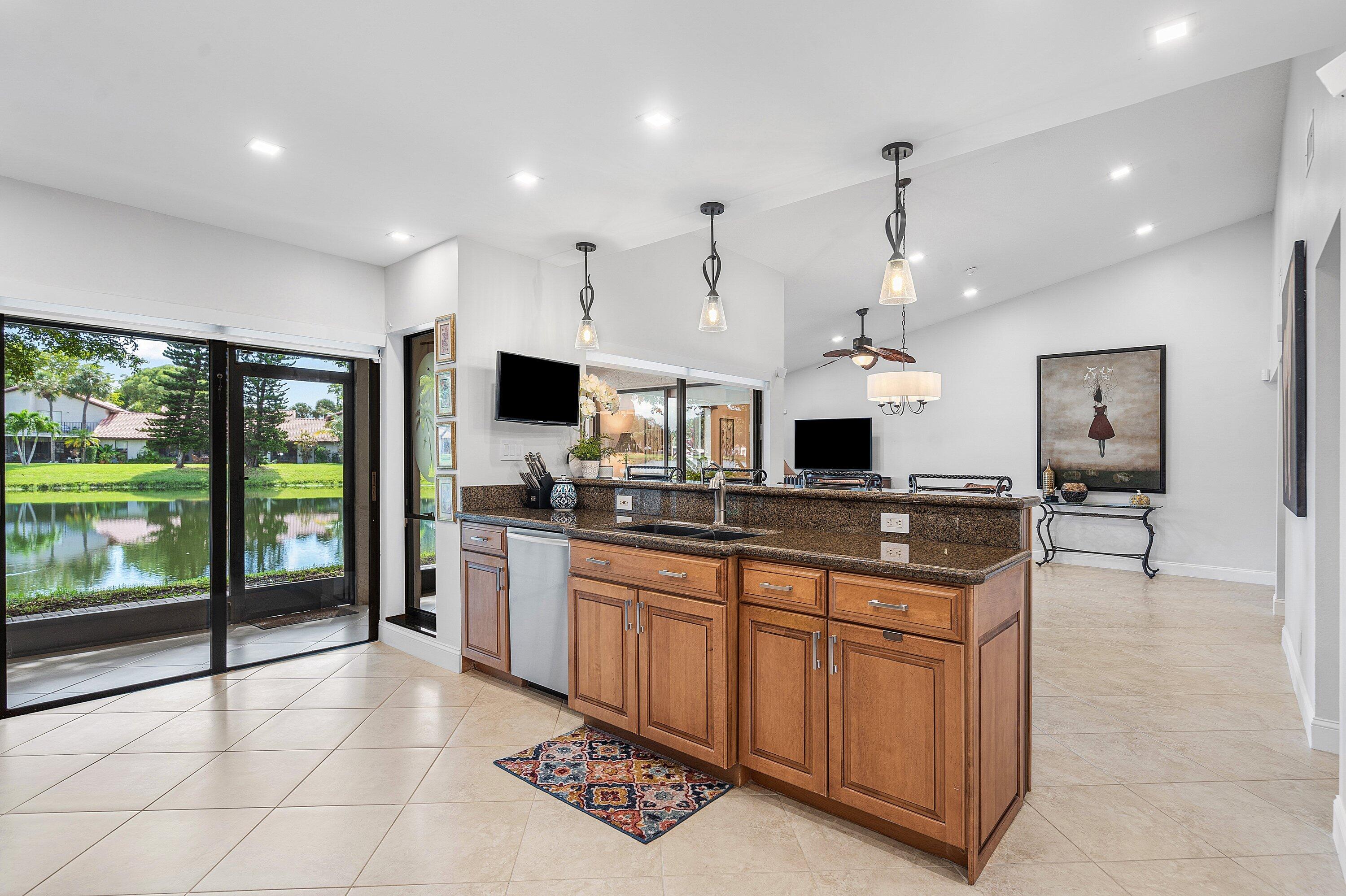 3113 Deer Creek Lake Shore Drive