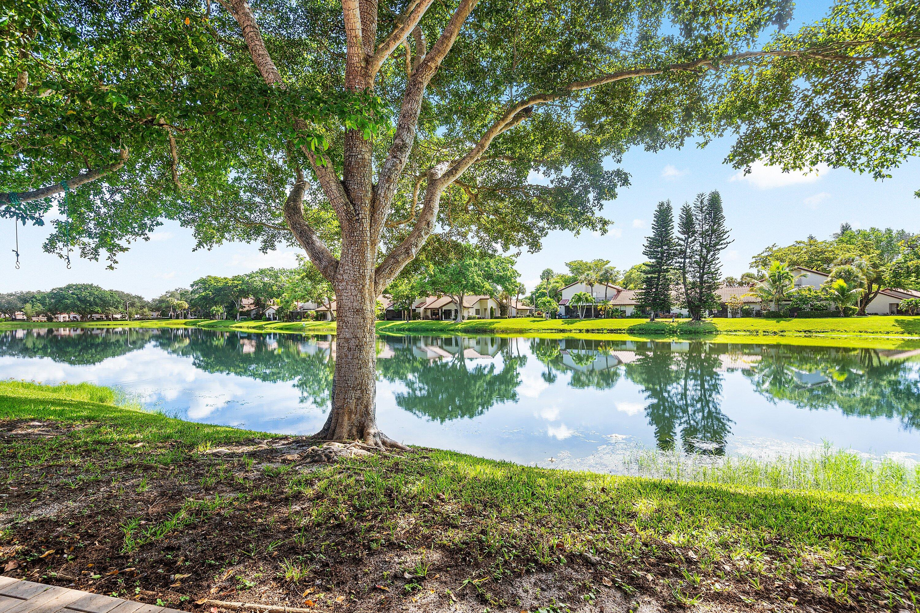 3113 Deer Creek Lake Shore Drive