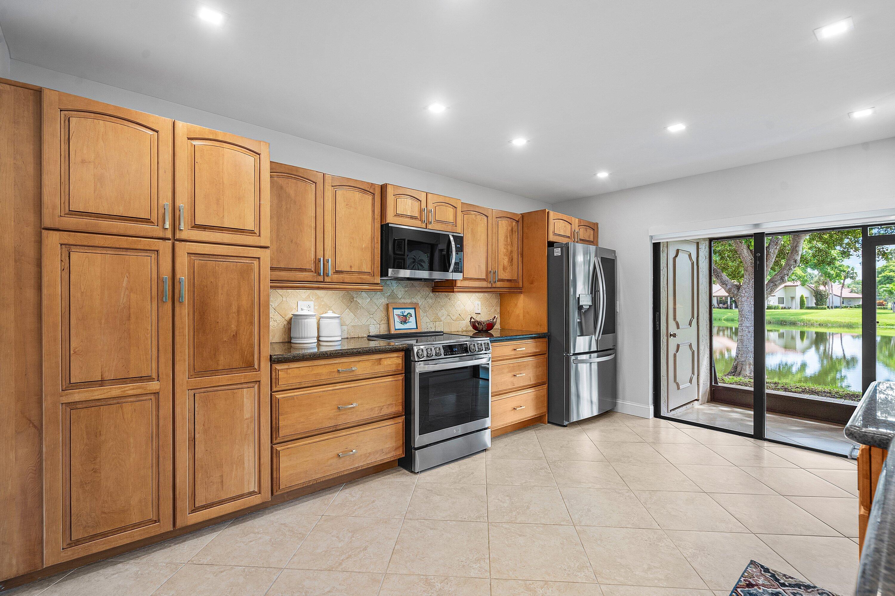 3113 Deer Creek Lake Shore Drive