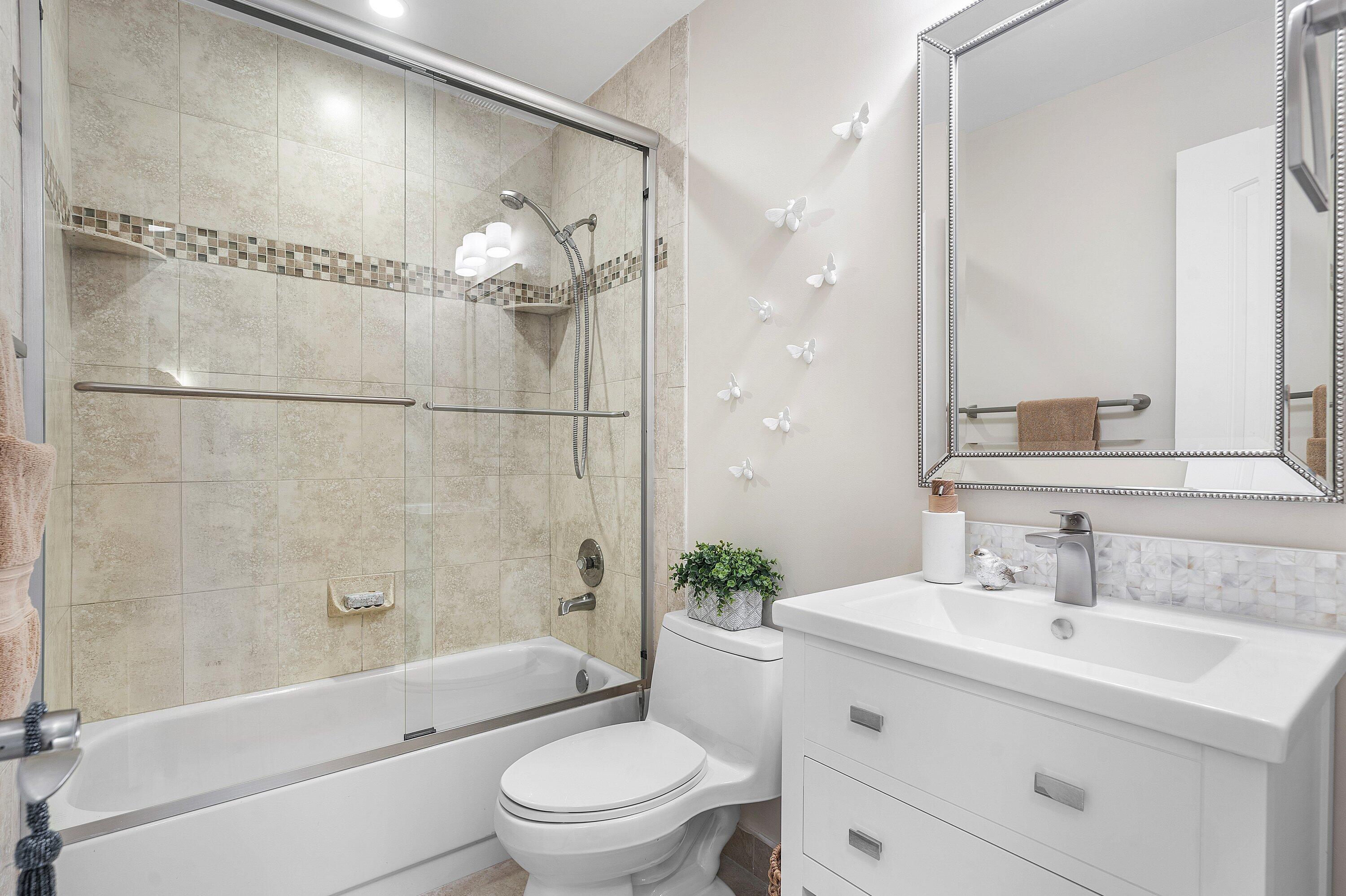 3113 Deer Creek Lake Shore Drive