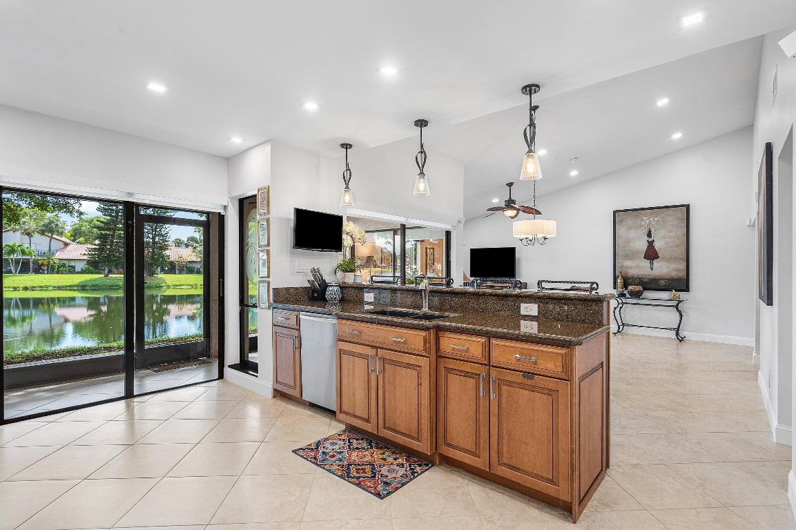 3113 Deer Creek Lake Shore Drive