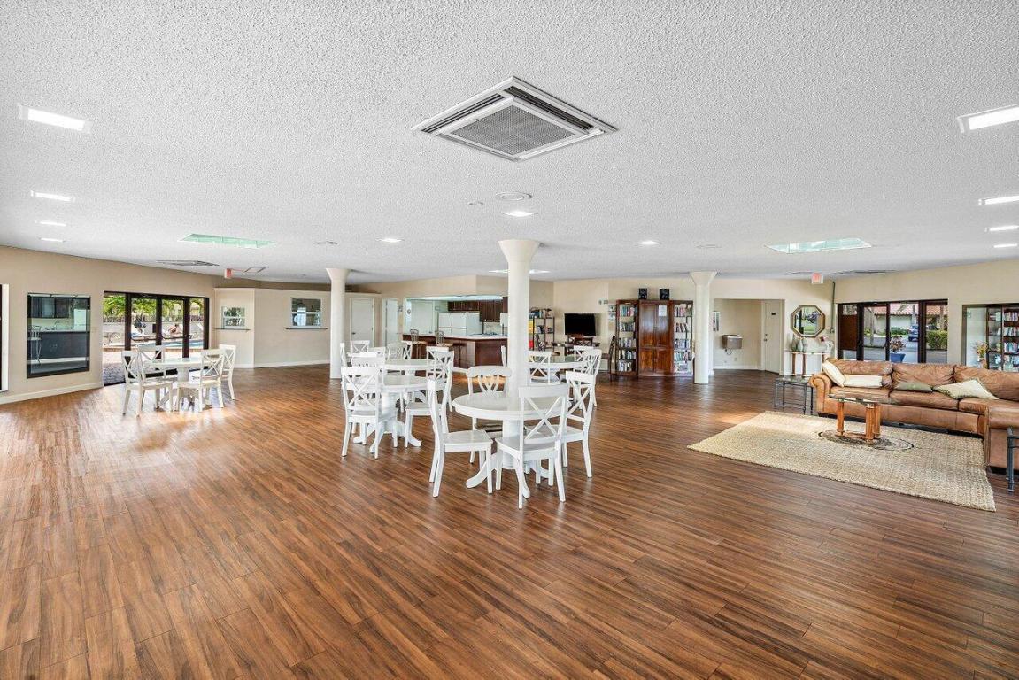 3113 Deer Creek Lake Shore Drive