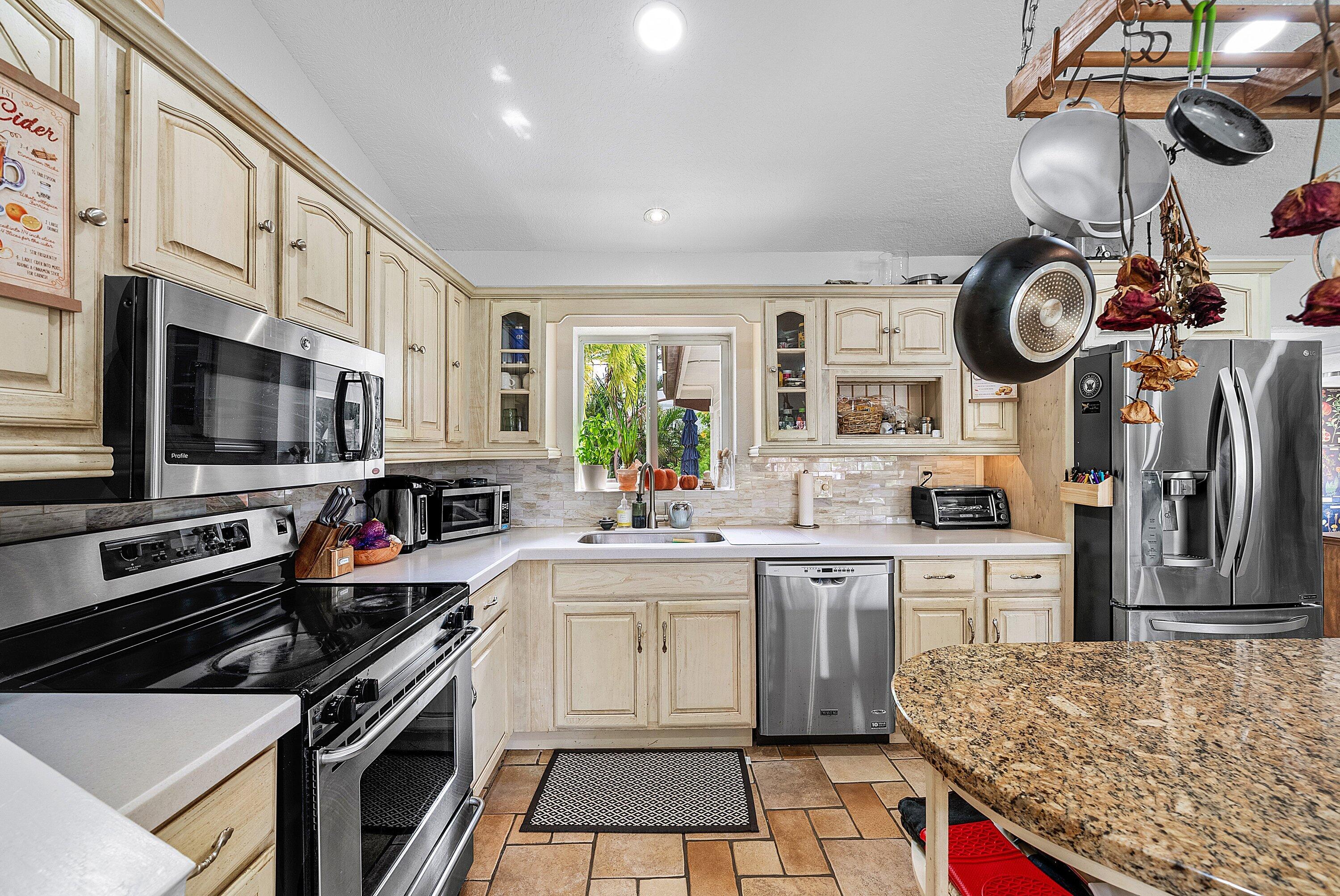 1290 NE 4th Avenue, Boca Raton