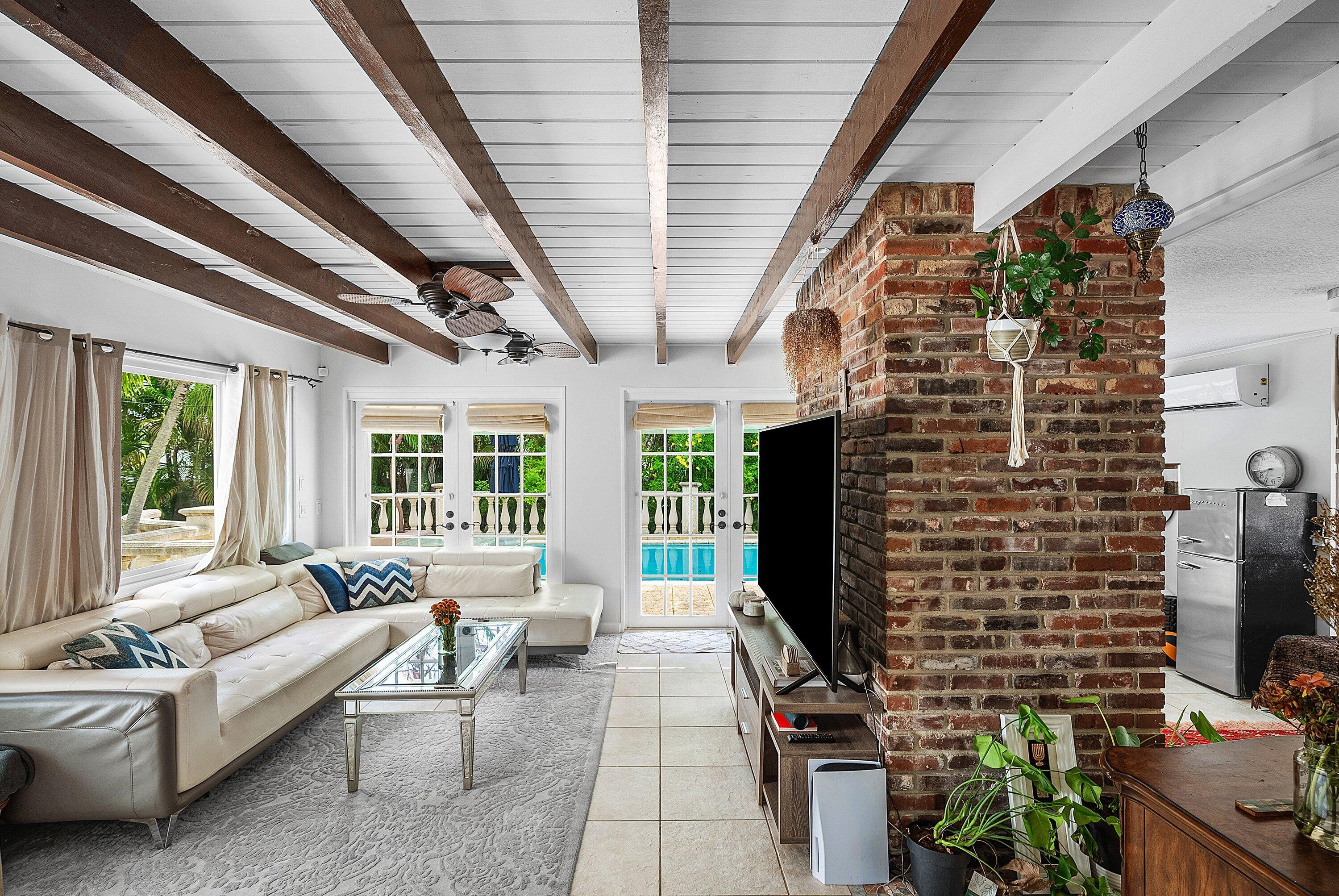 1290 NE 4th Avenue, Boca Raton