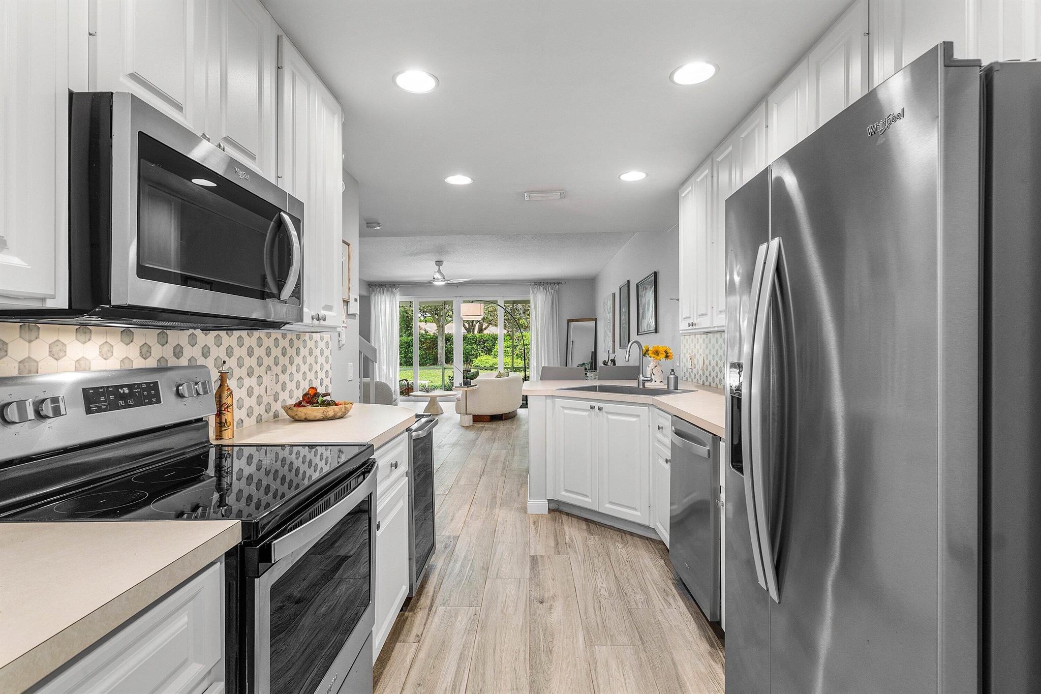 462 Capistrano Drive