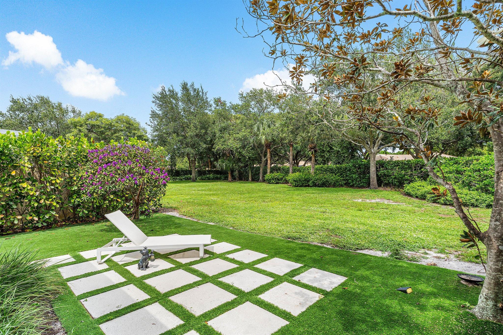 462 Capistrano Drive