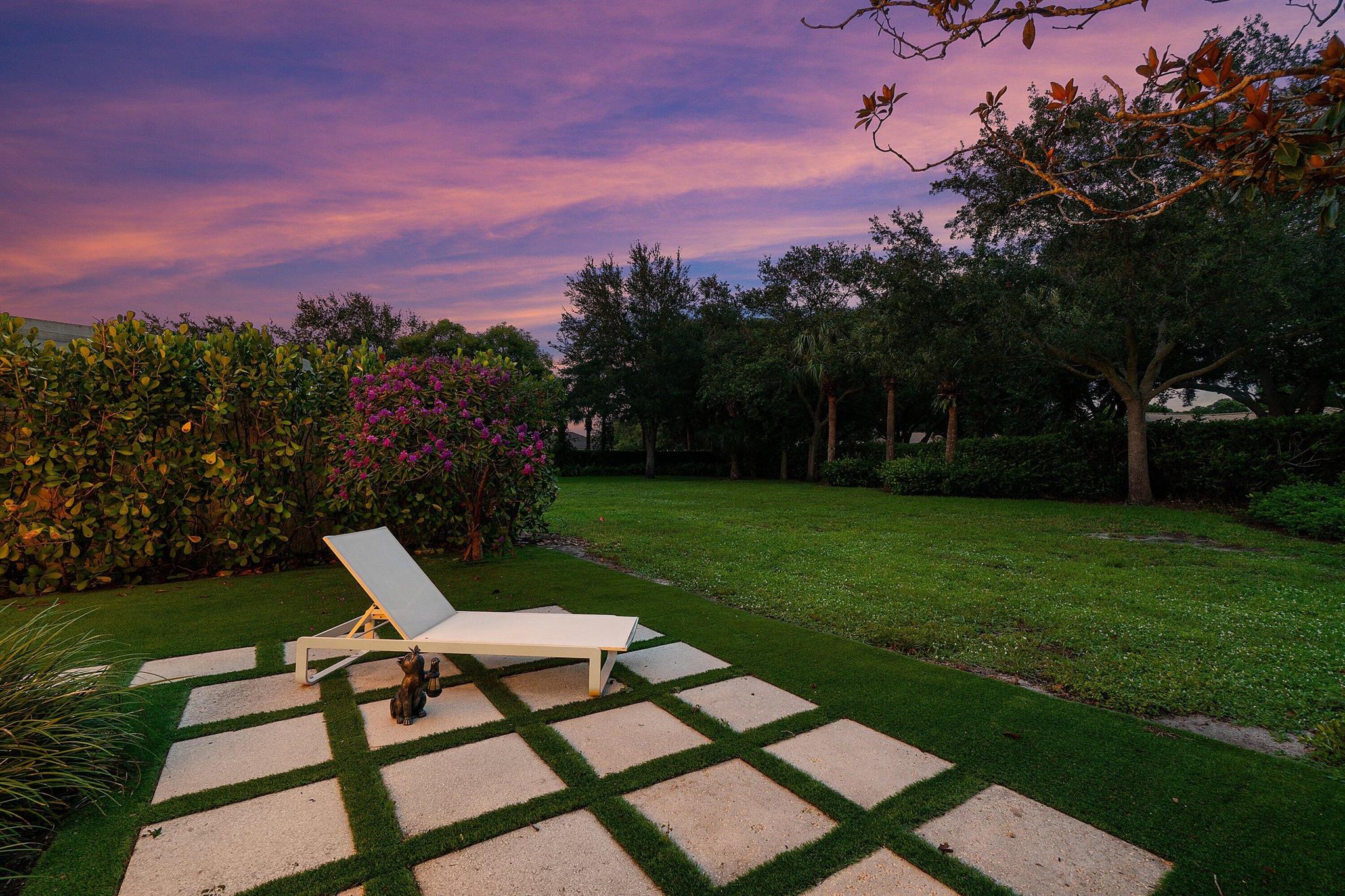 462 Capistrano Drive