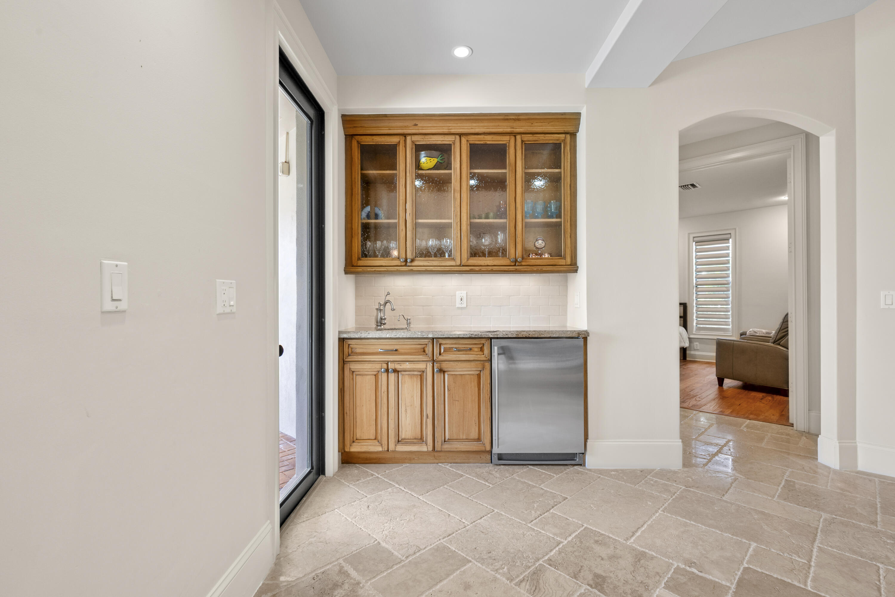 5734 Paddington Way
