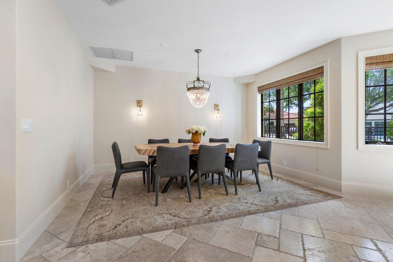 5734 Paddington Way