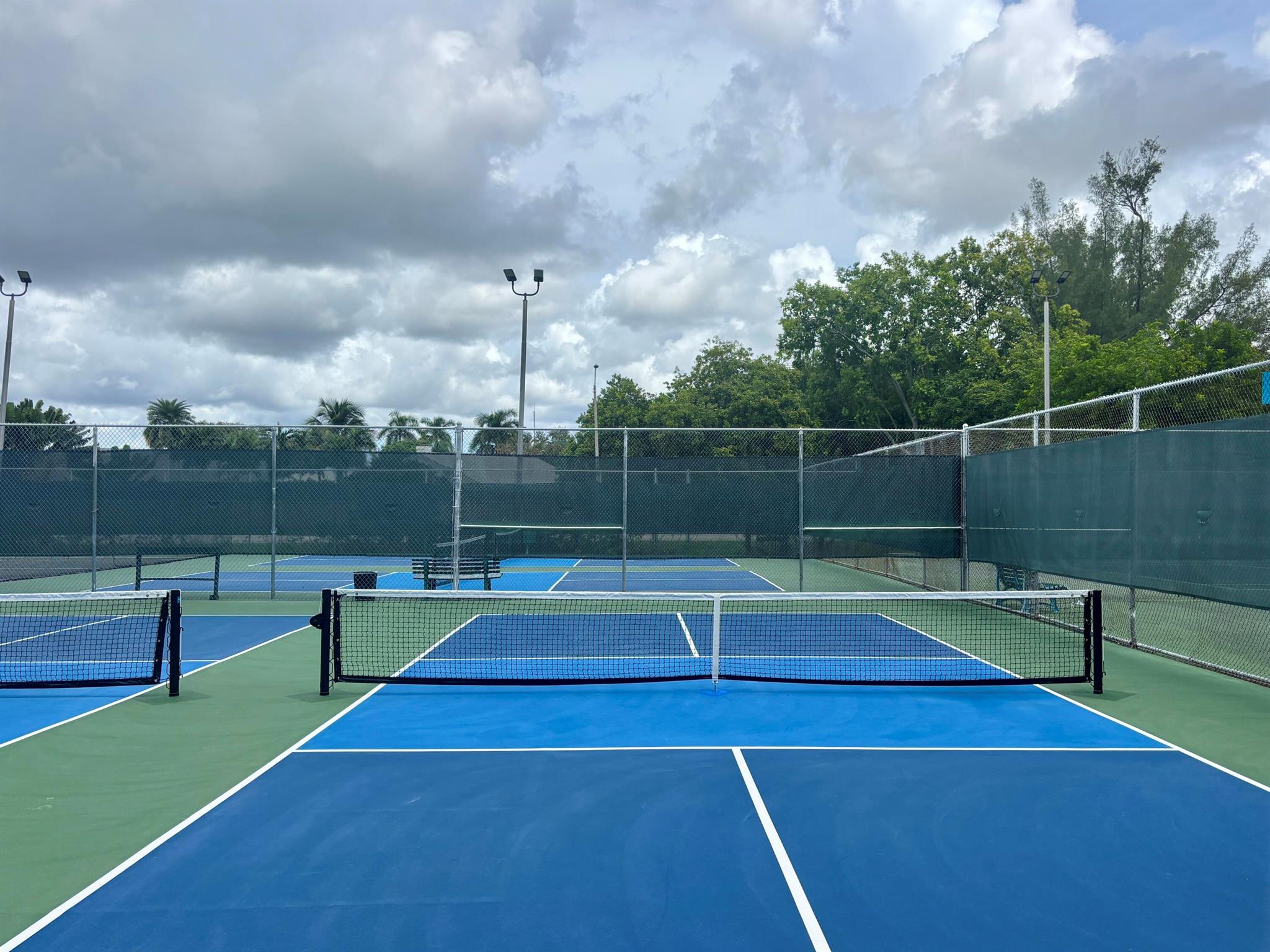 9410 Tangerine Pl 403