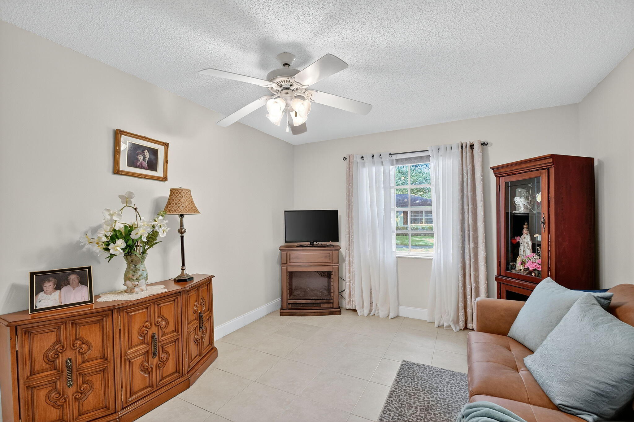 10160 44th Drive S