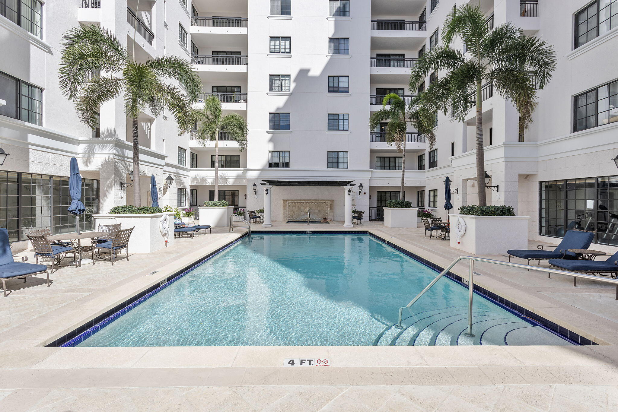 233 S Federal Highway 325