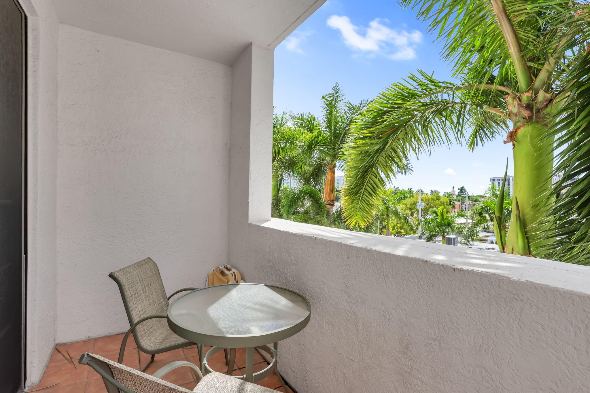 233 S Federal Highway 325