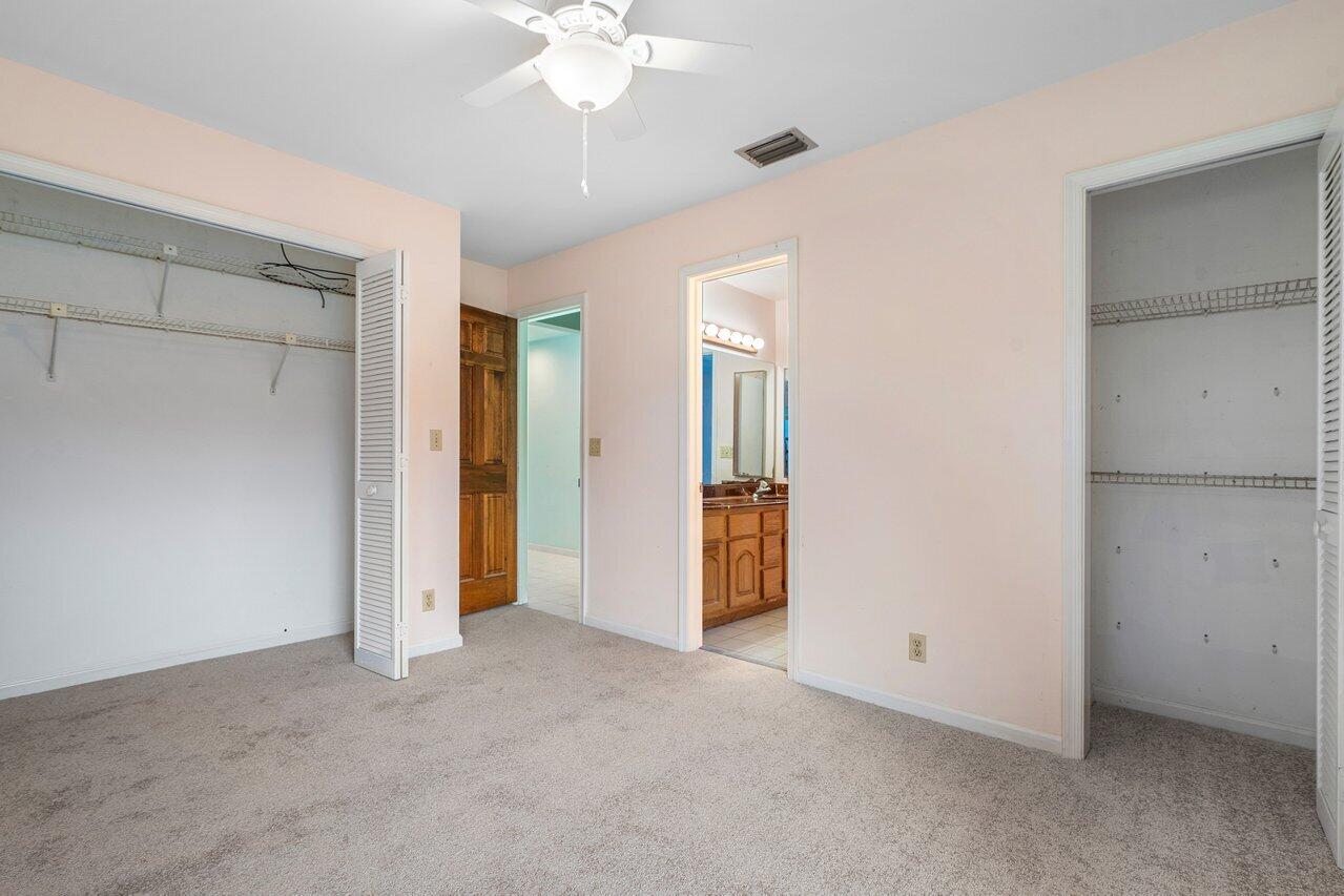 4744 Dolphin Drive