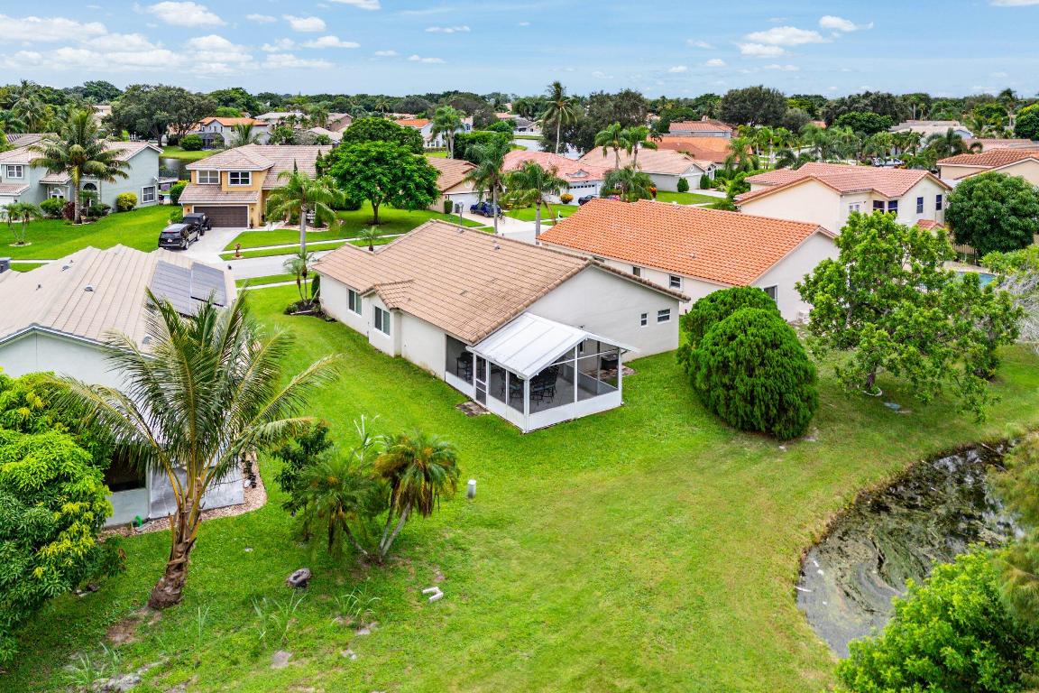 8582 Tourmaline Boulevard