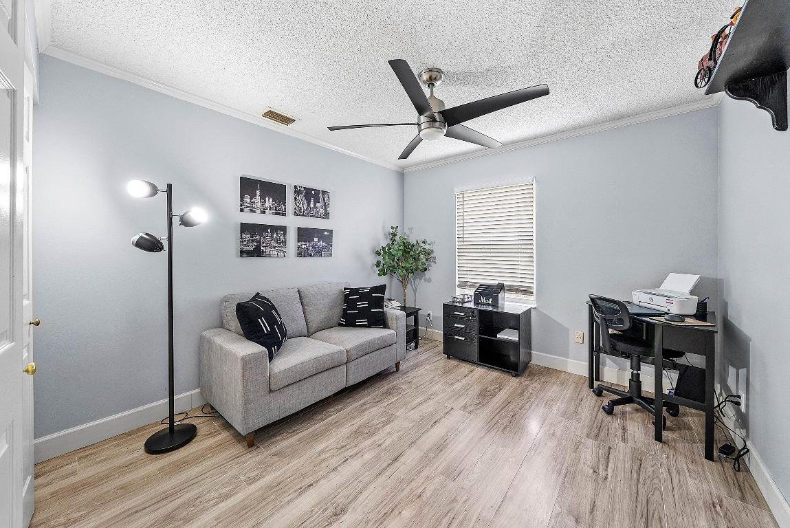 8582 Tourmaline Boulevard