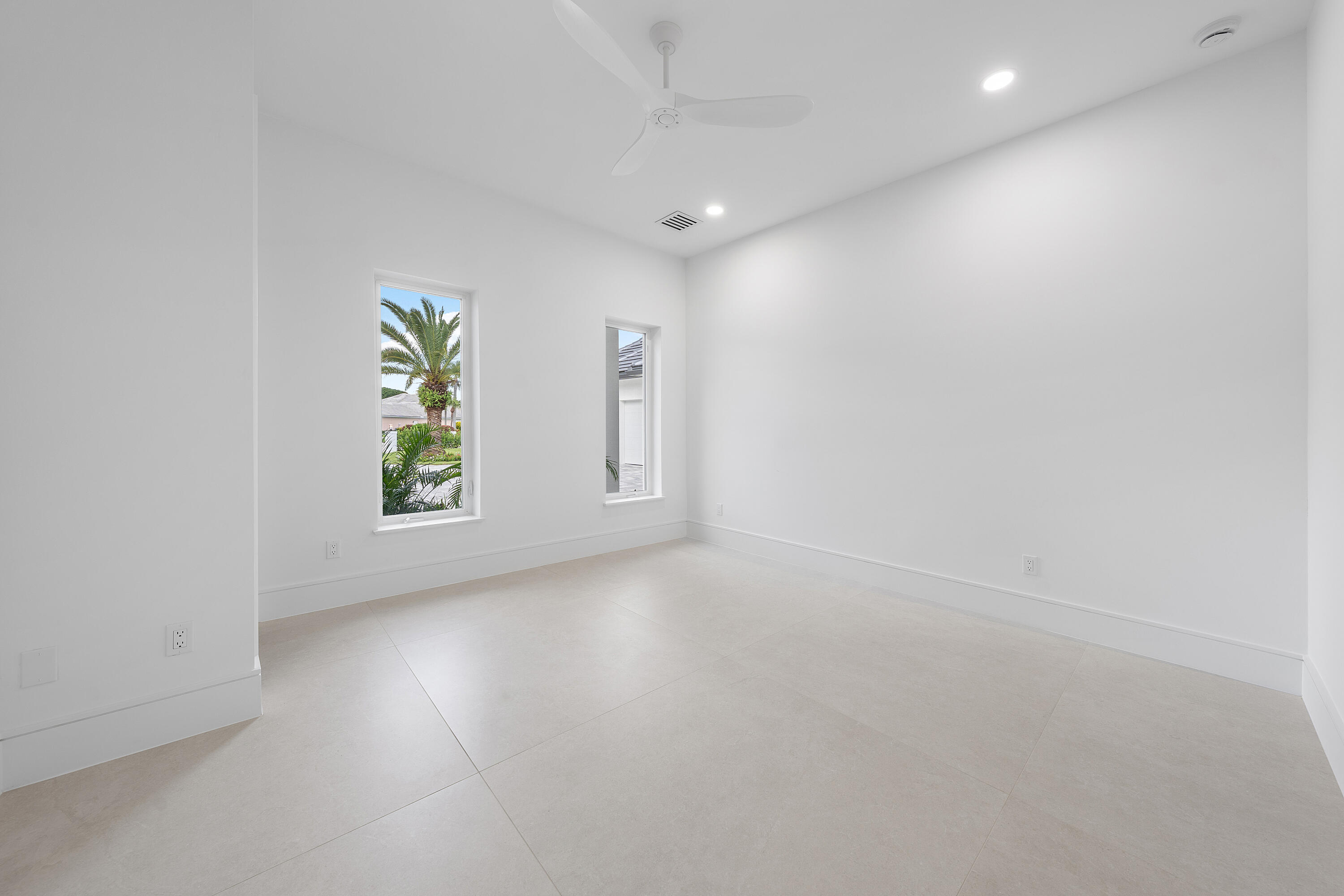 100 Glenbrook Court