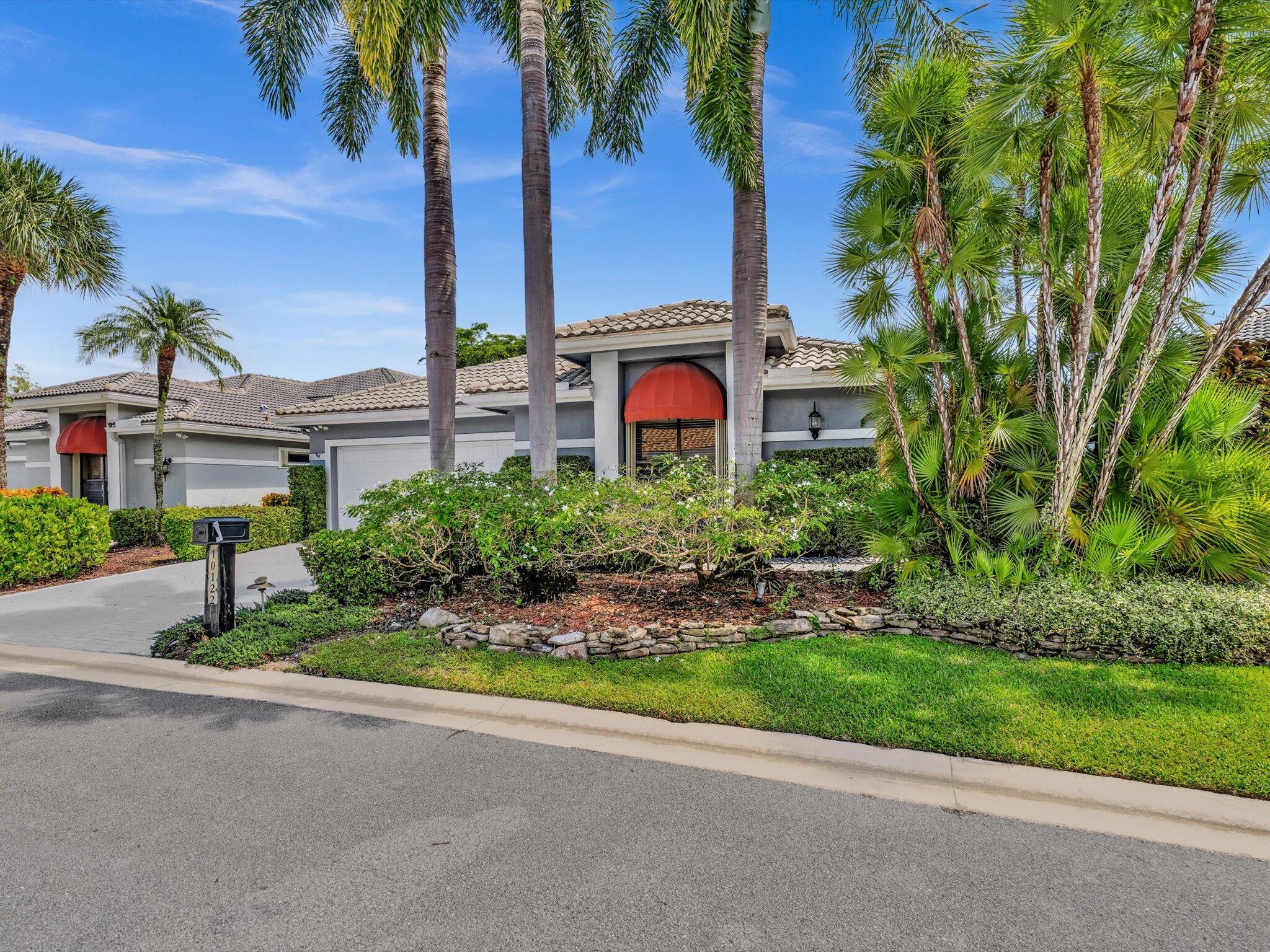 10122 Spyglass Way