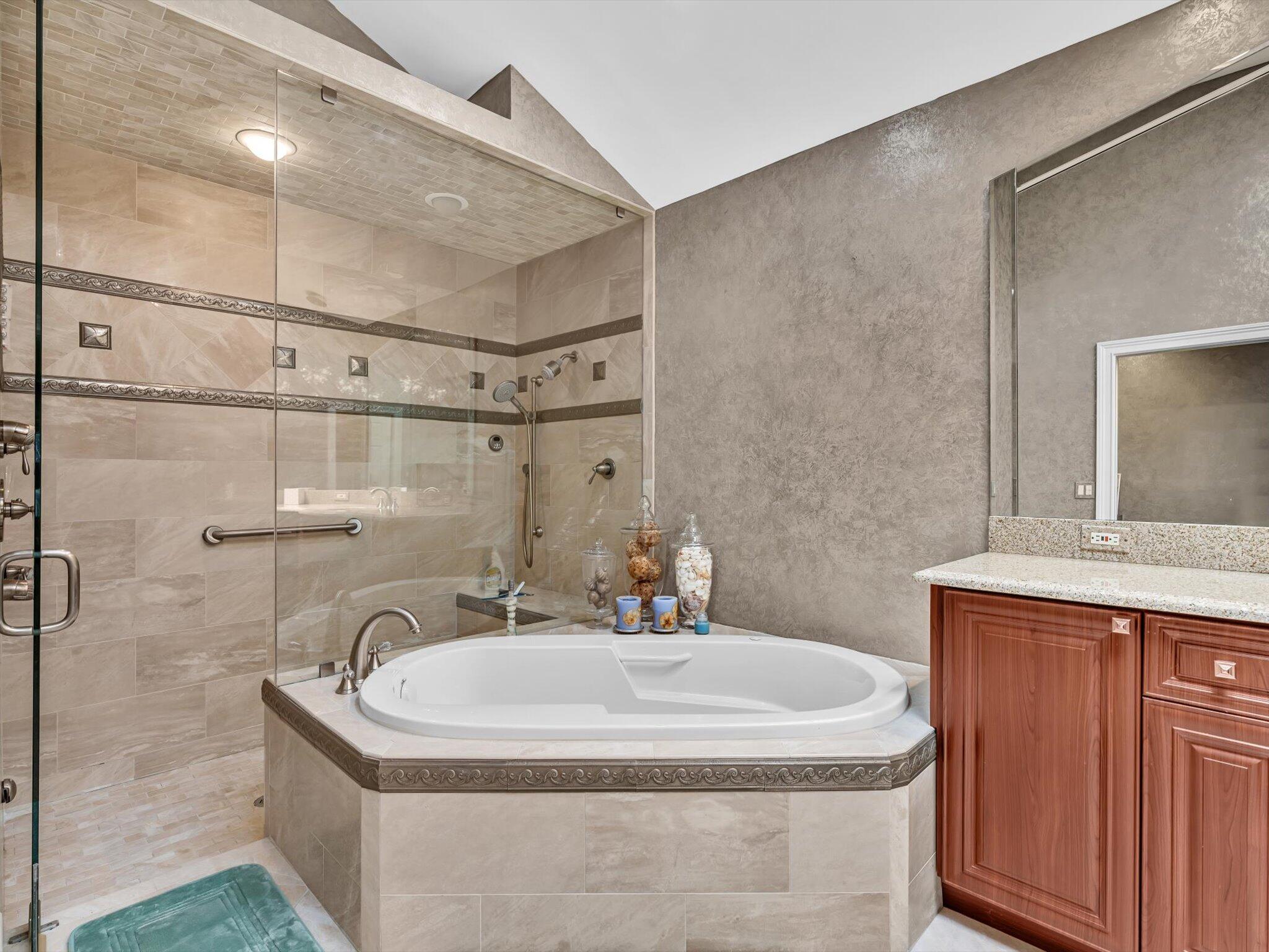 10122 Spyglass Way