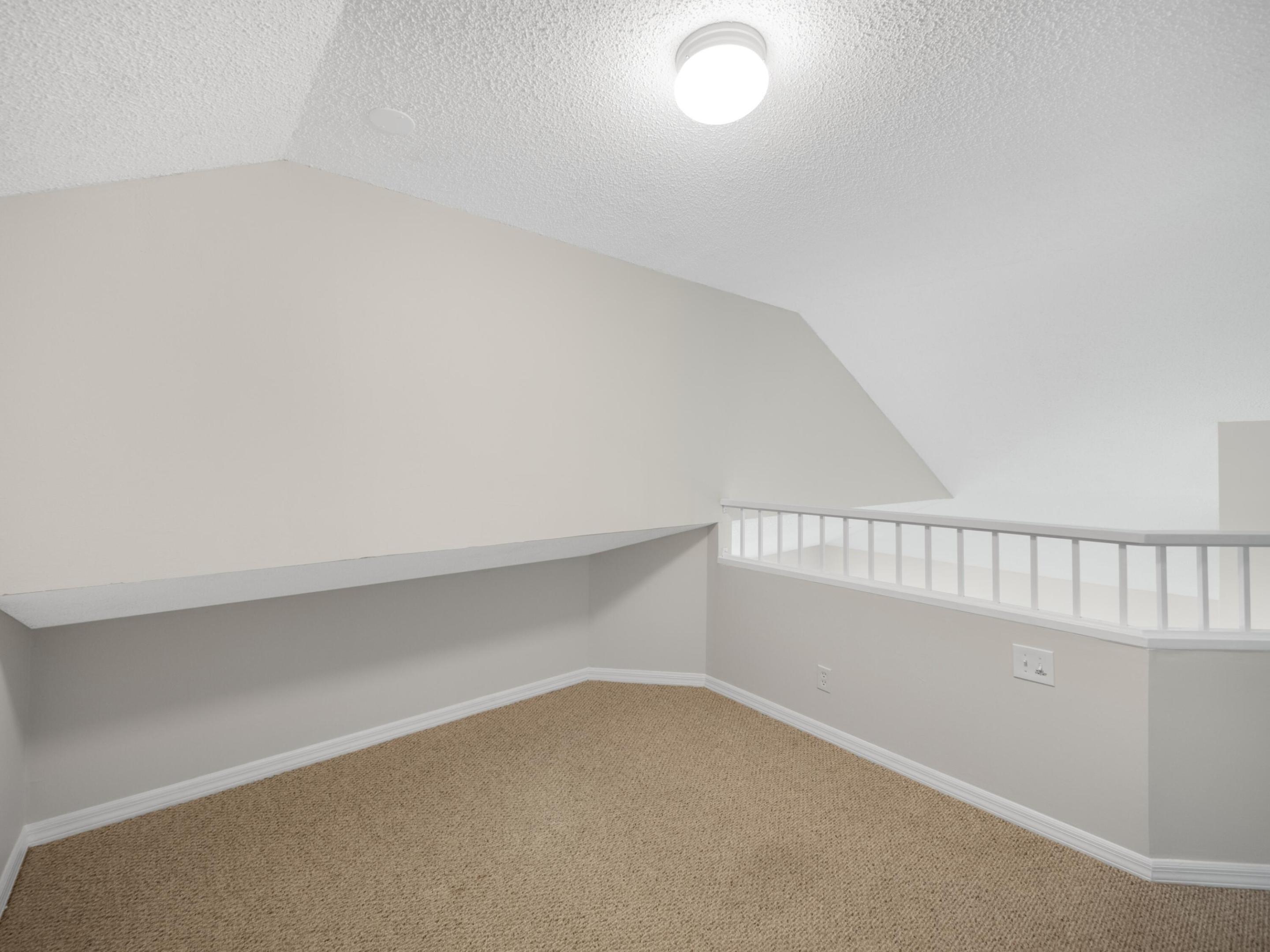 501 Mainsail Circle