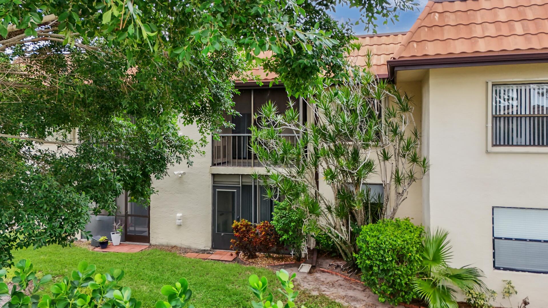 7118 Golf Colony Court 205