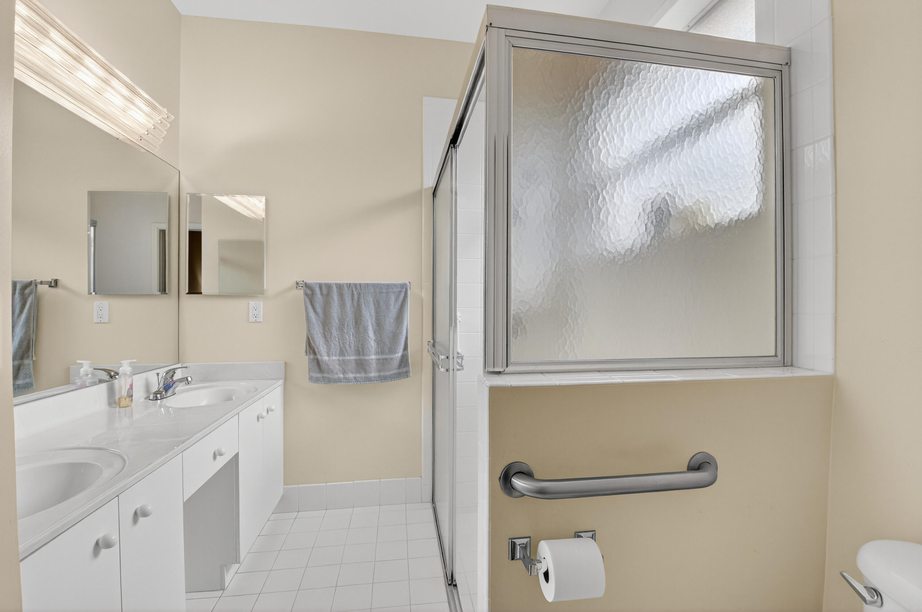 10612 Royal Caribbean Circle