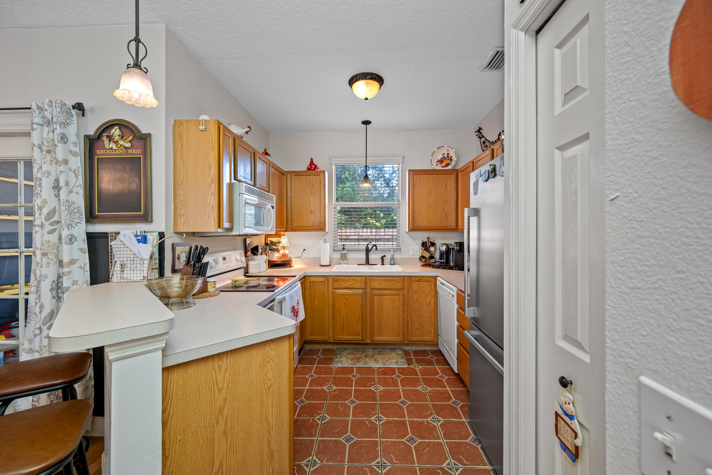 13746 Forest Lake Drive