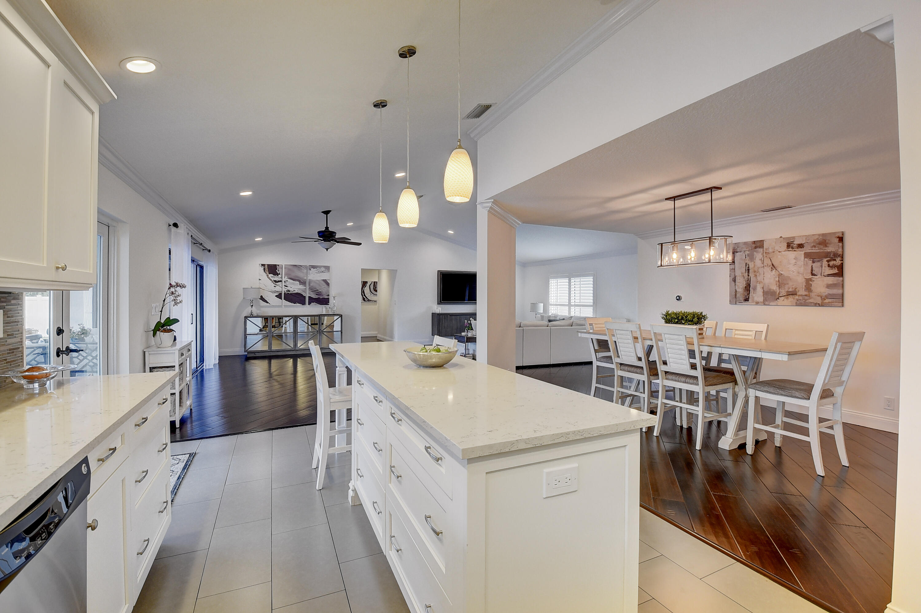 5075 Marina Circle