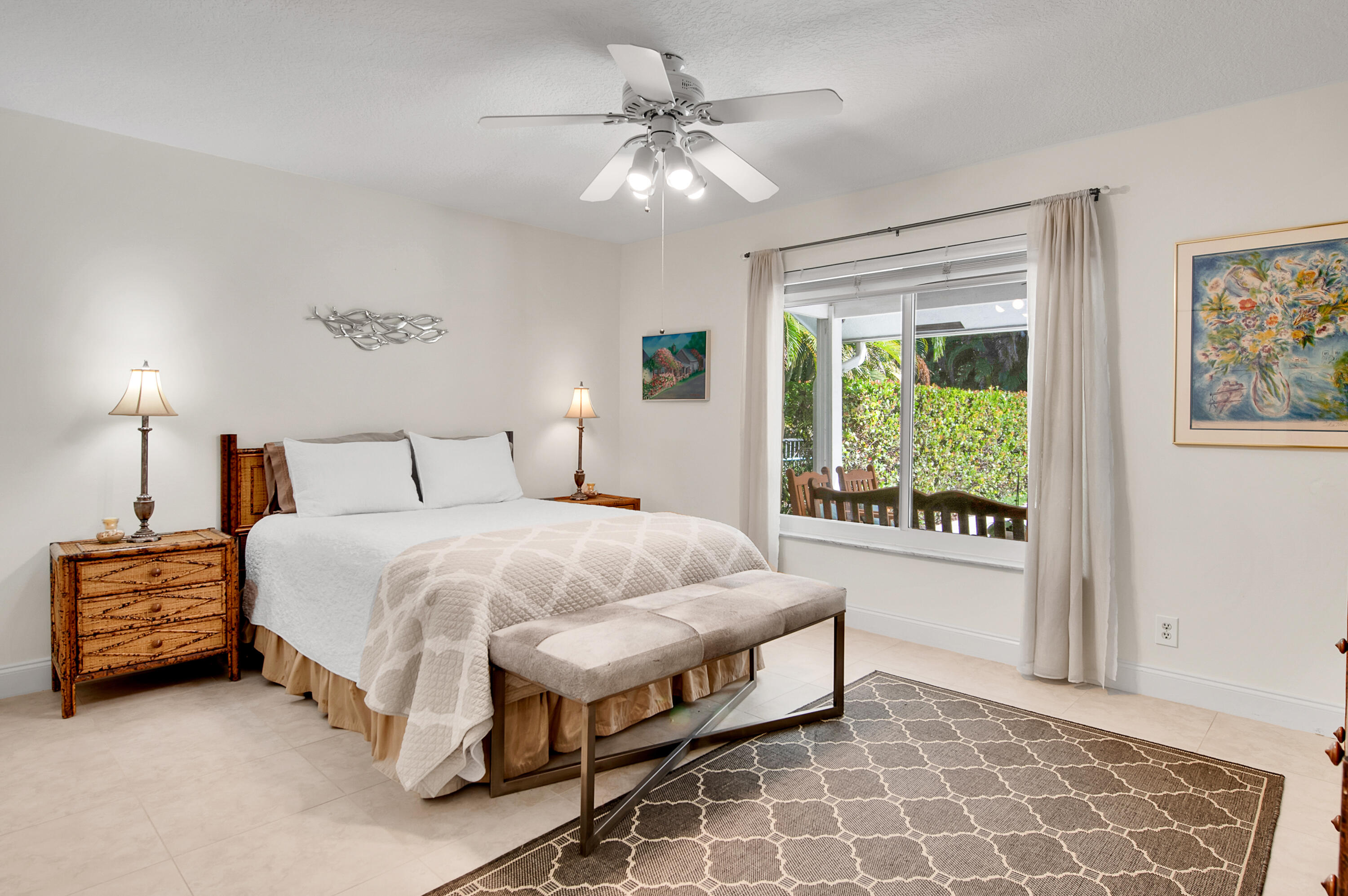 2932 Banyan Boulevard Circle NW