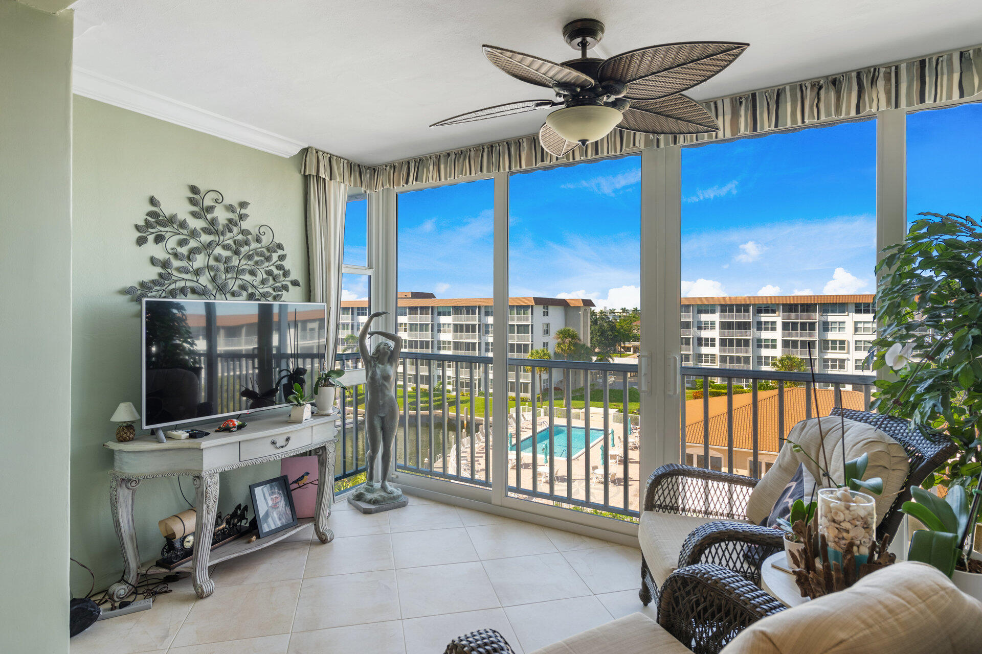 910 Dogwood Drive 544