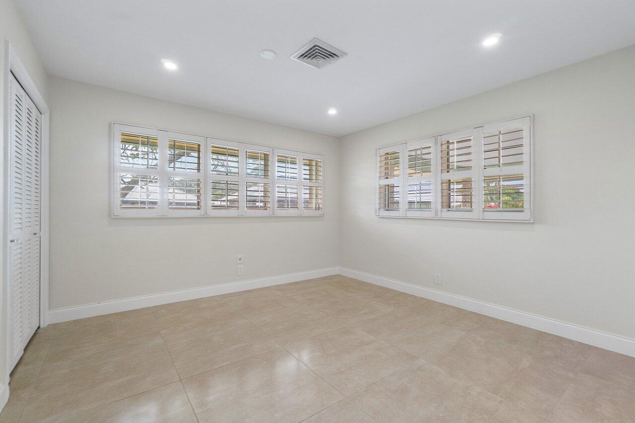 362 Yorktowne Circle